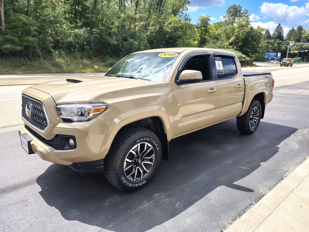 Certified 2019 Toyota Tacoma 4WD TRD Sport TRD Sport Double Cab 5 Bed V6 AT