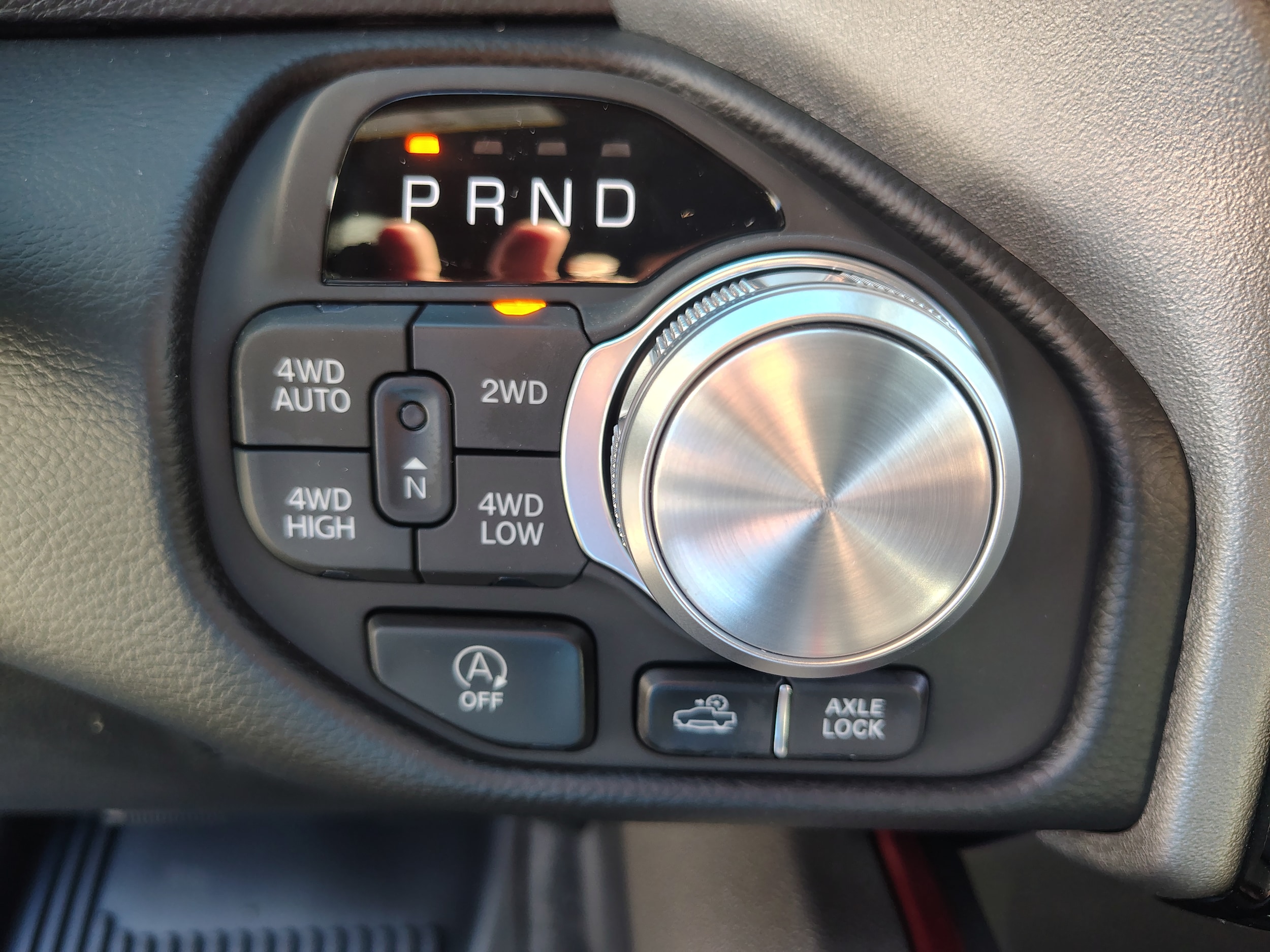 2027 Ram 1500 photo 36 of 41