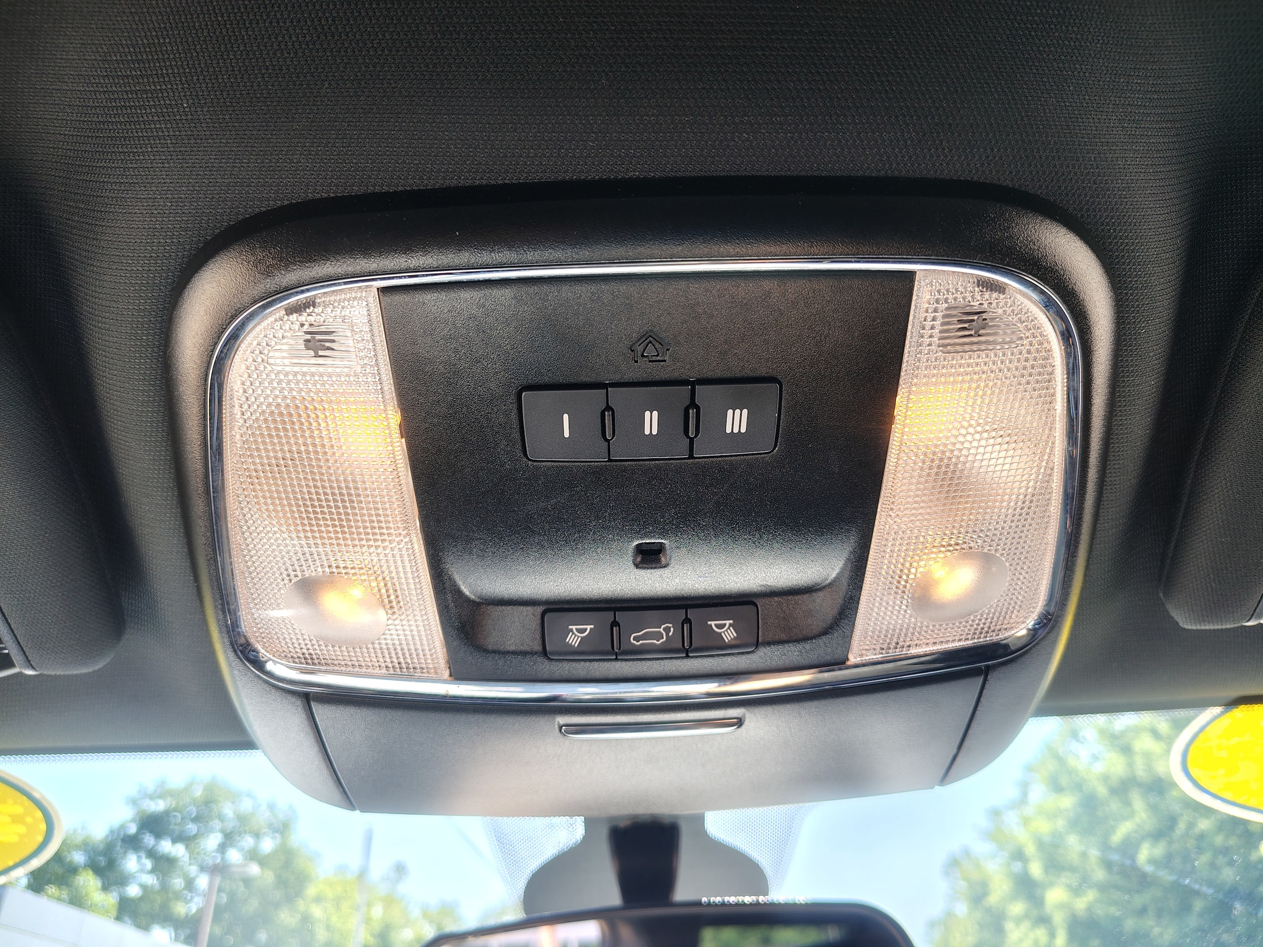 2021 Jeep Grand Cherokee Laredo X Granite Crystal Metallic Clearcoat at Solomon CJD Carmichaels