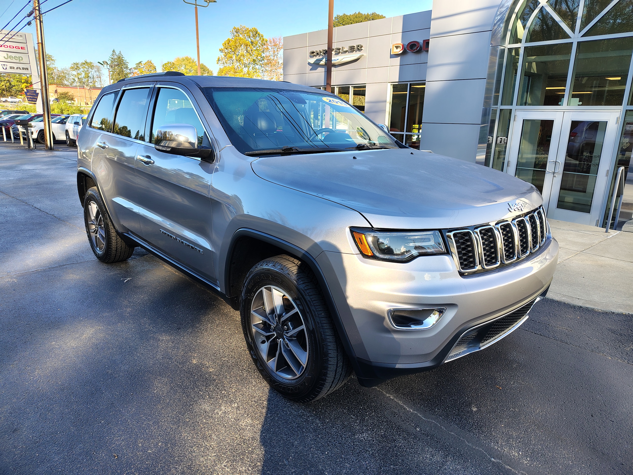 Used 2019 Jeep Grand Cherokee Limited with VIN 1C4RJFBG4KC642076 for sale in Carmichaels, PA