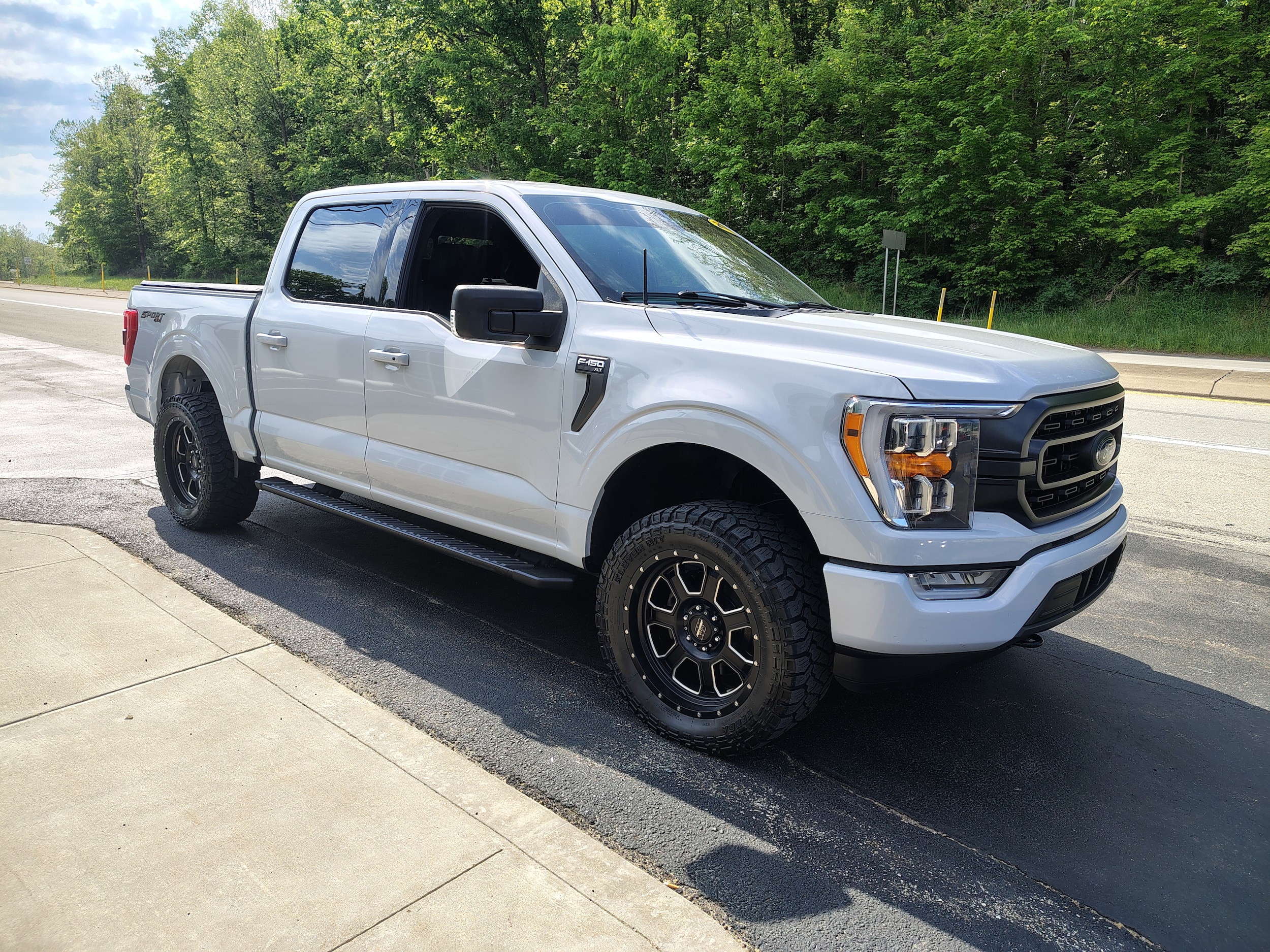 2021 Ford F-150 XLT White at Solomon CJD Carmichaels