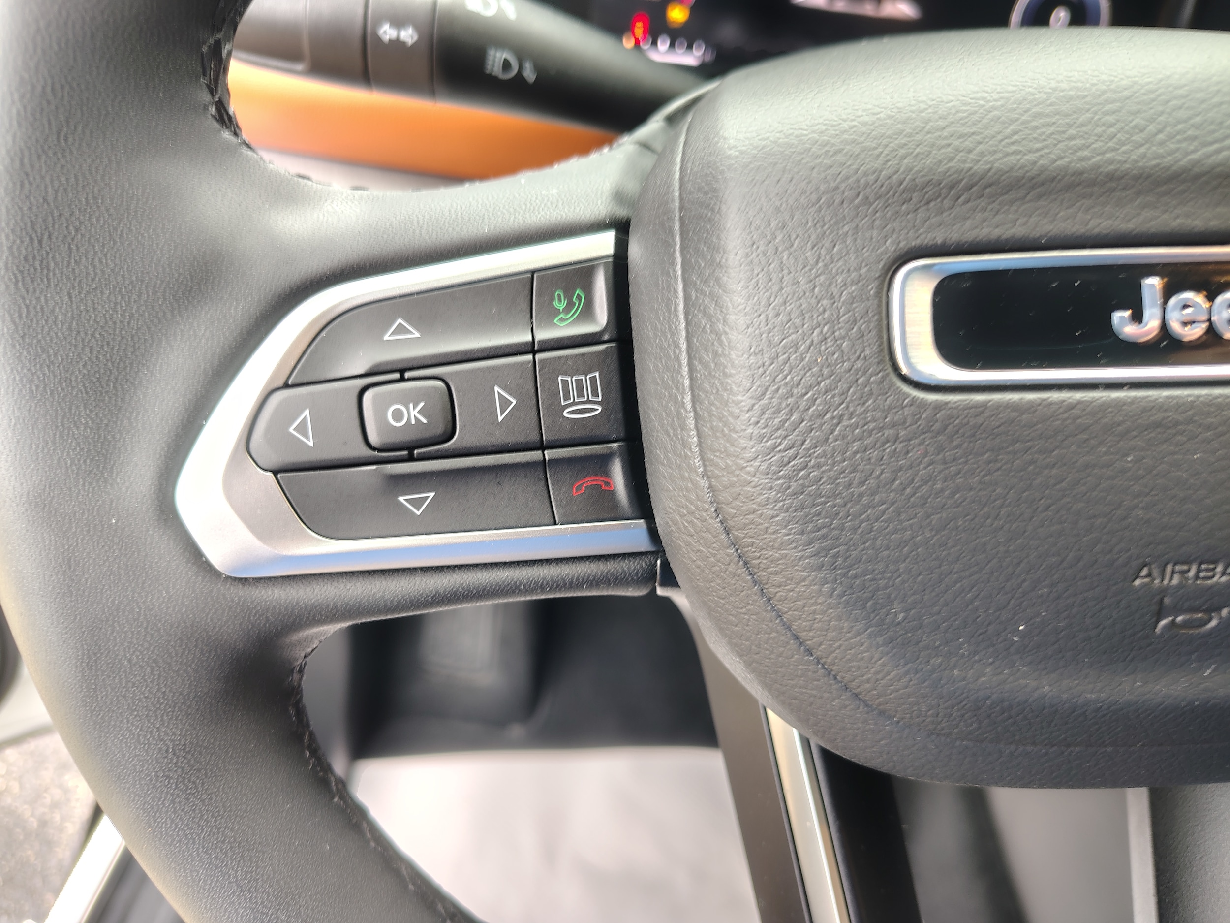 2025 Jeep Compass Limited Bright White Clearcoat at Solomon CJD Carmichaels