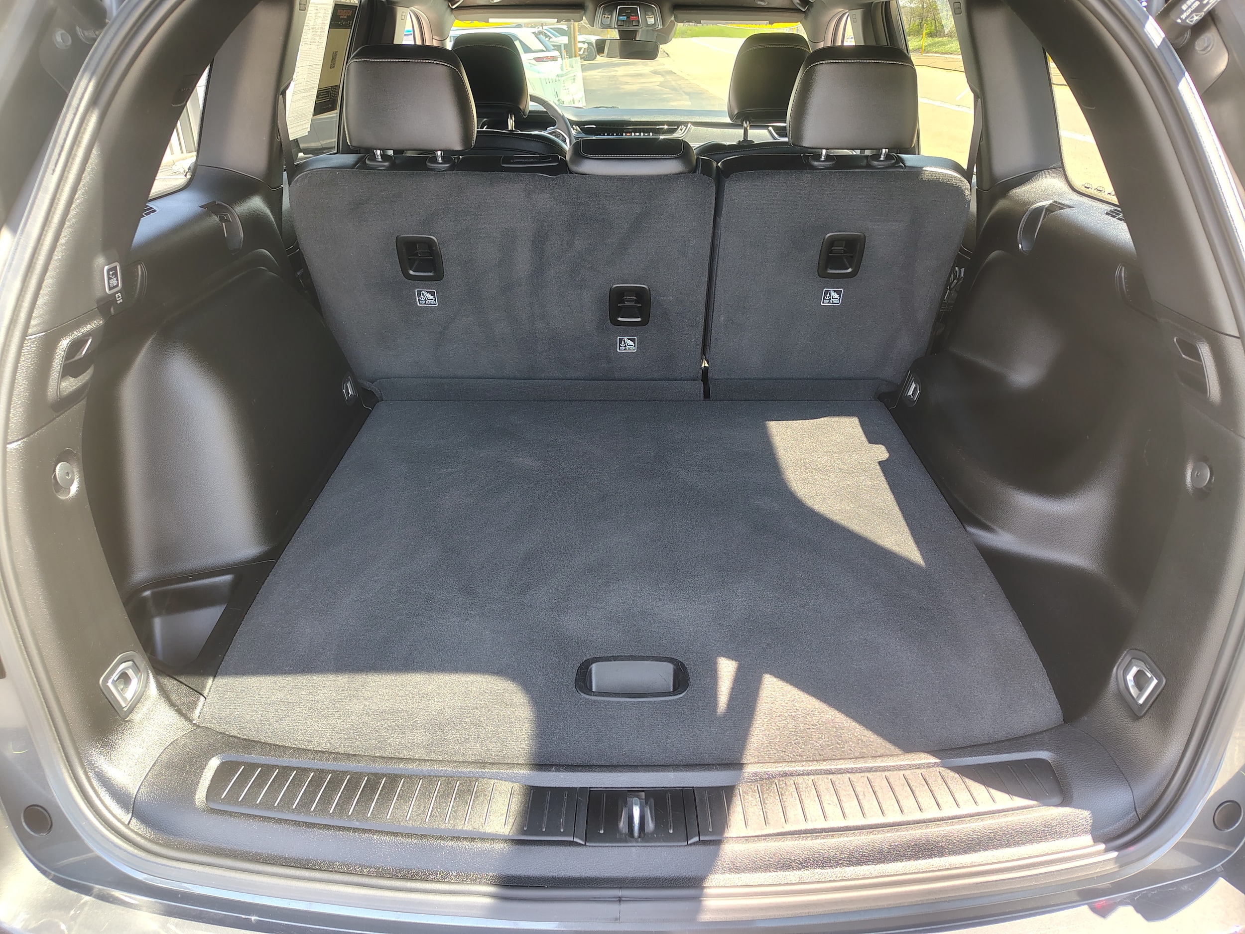2025 Jeep Grand Cherokee Altitude X Baltic Gray Metallic Clearcoat at Solomon CJD Carmichaels