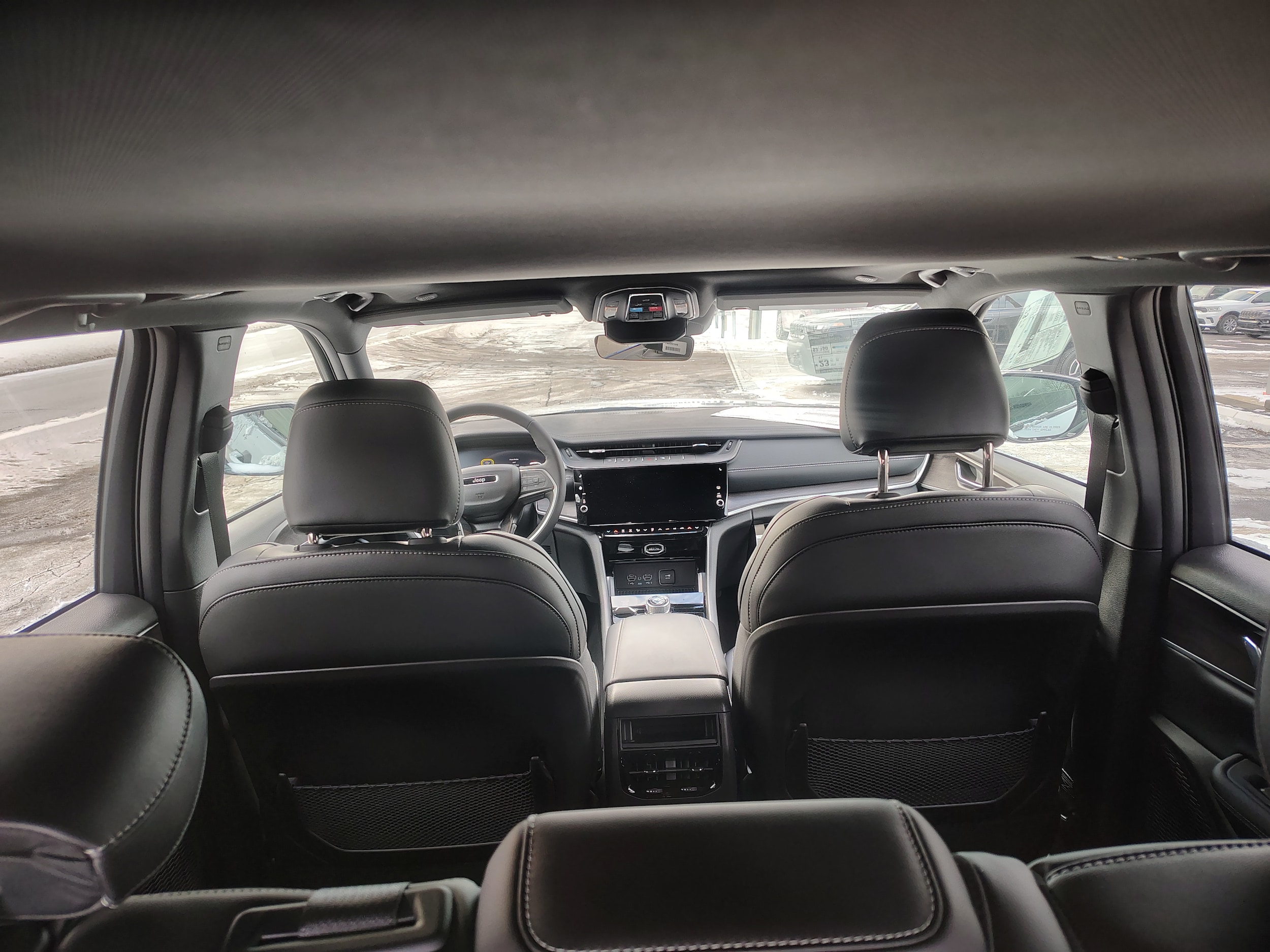 2026 Jeep Grand Cherokee LAREDO ALTITUDE 4X4 - 11