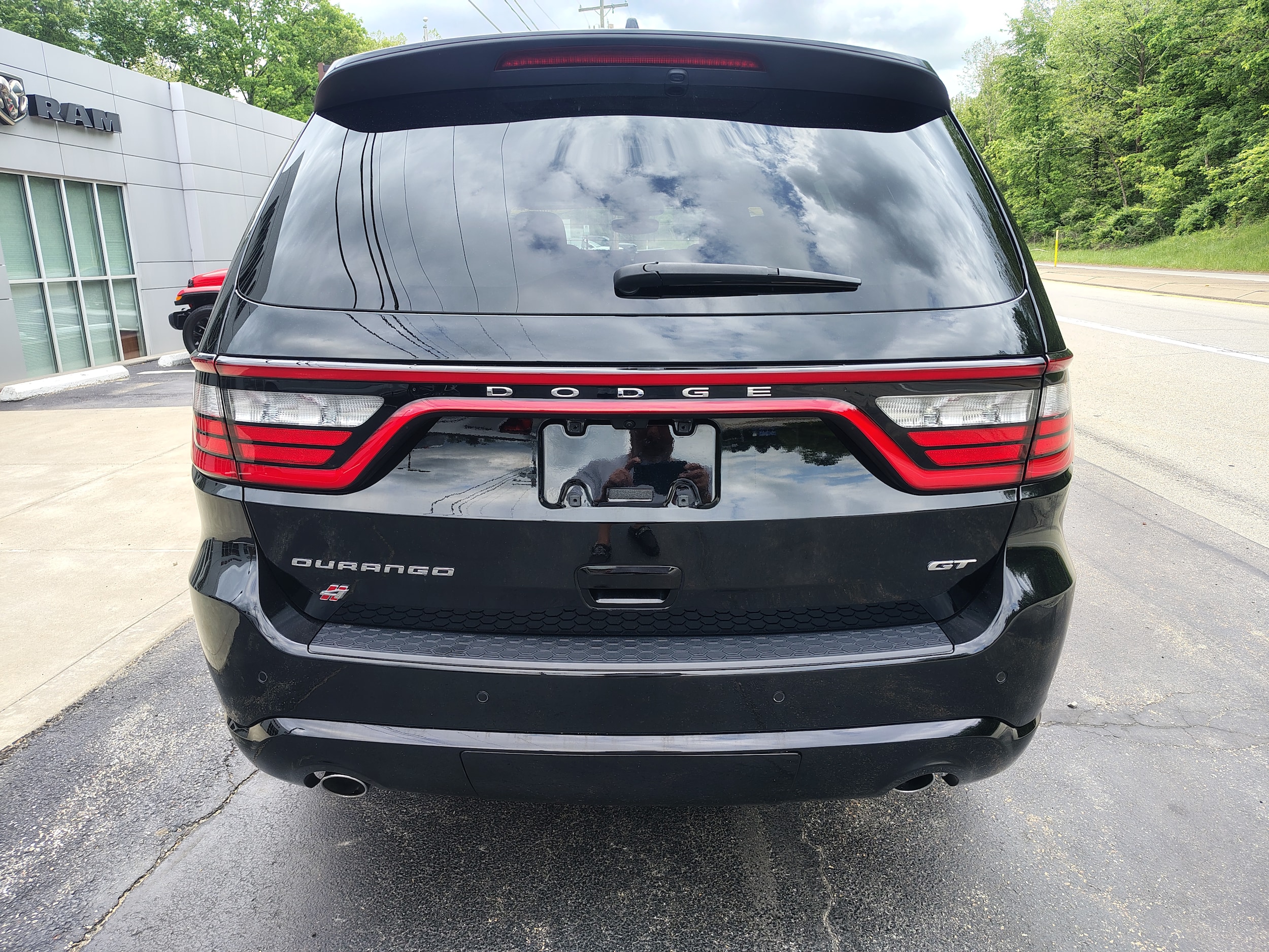 2025 Dodge Durango GT DB Black Clearcoat at Solomon CJD Carmichaels