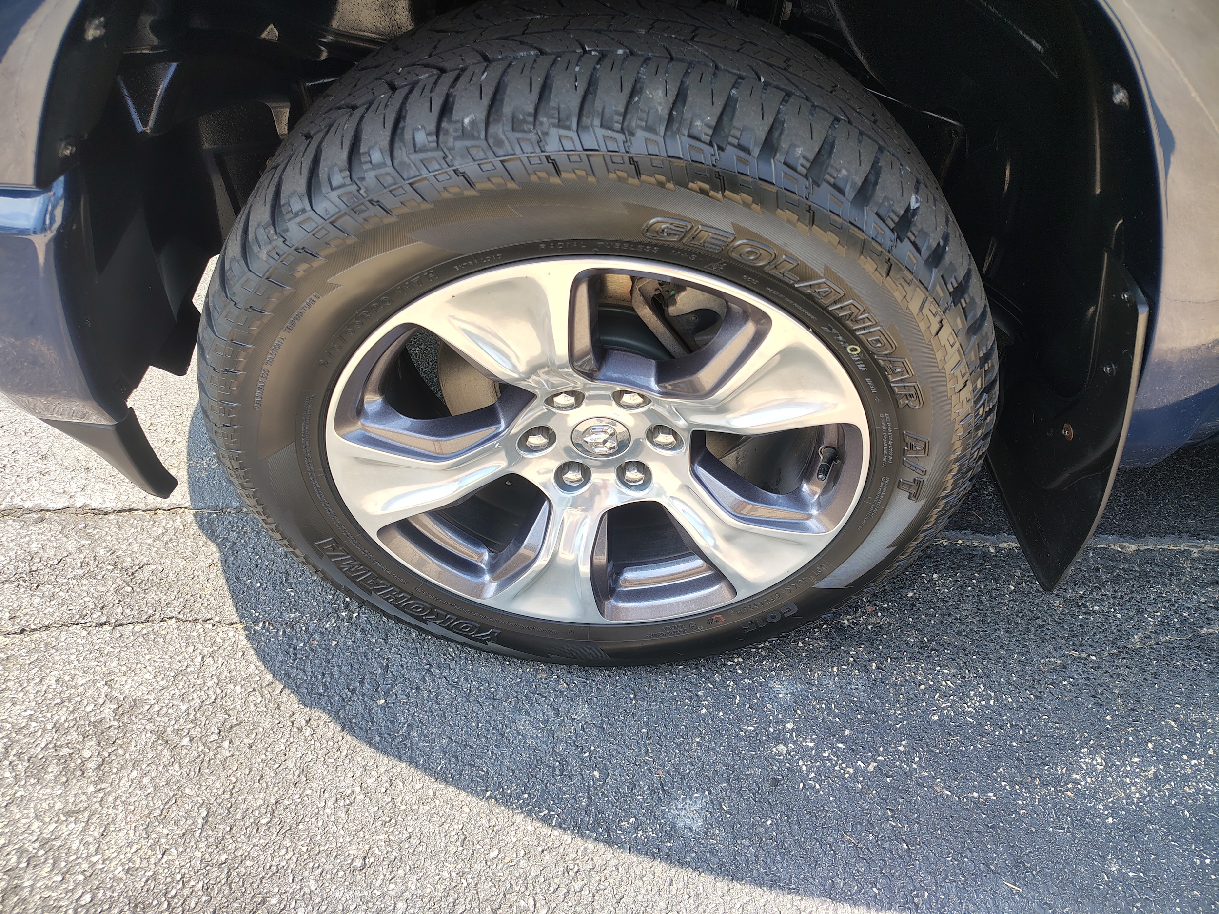 2022 Ram 1500 photo 5 of 44