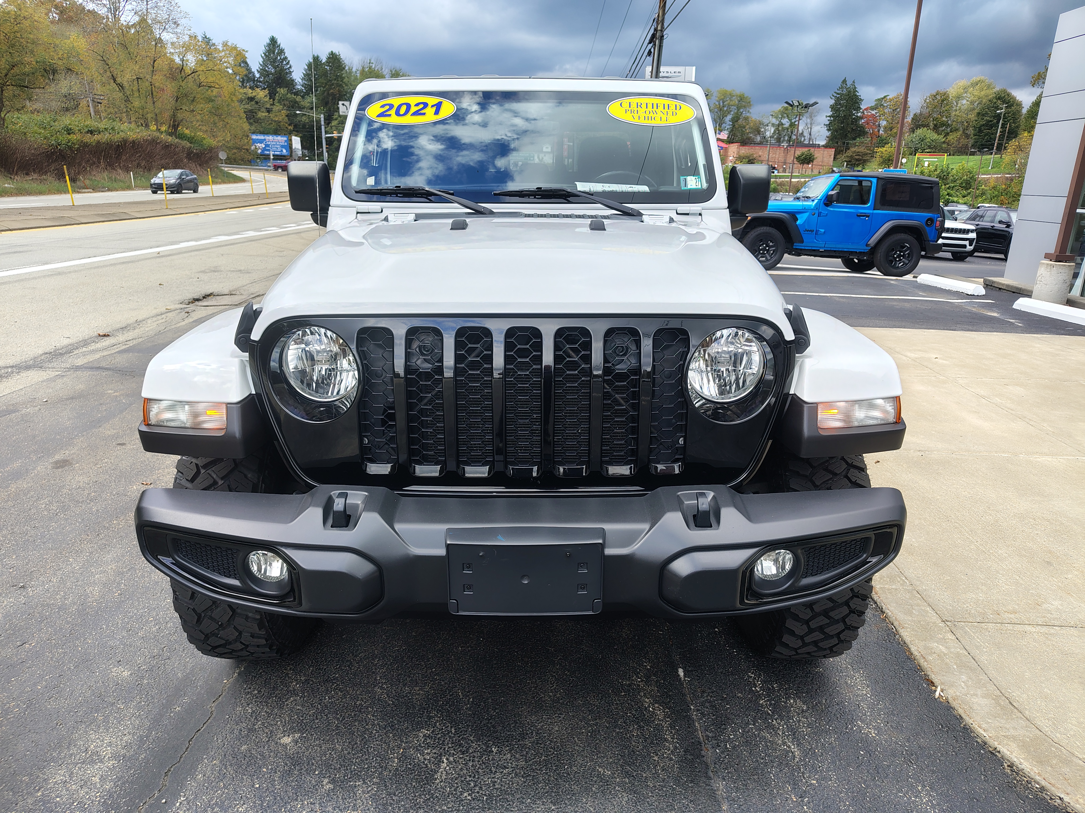 2021 Jeep Gladiator photo 3 of 34