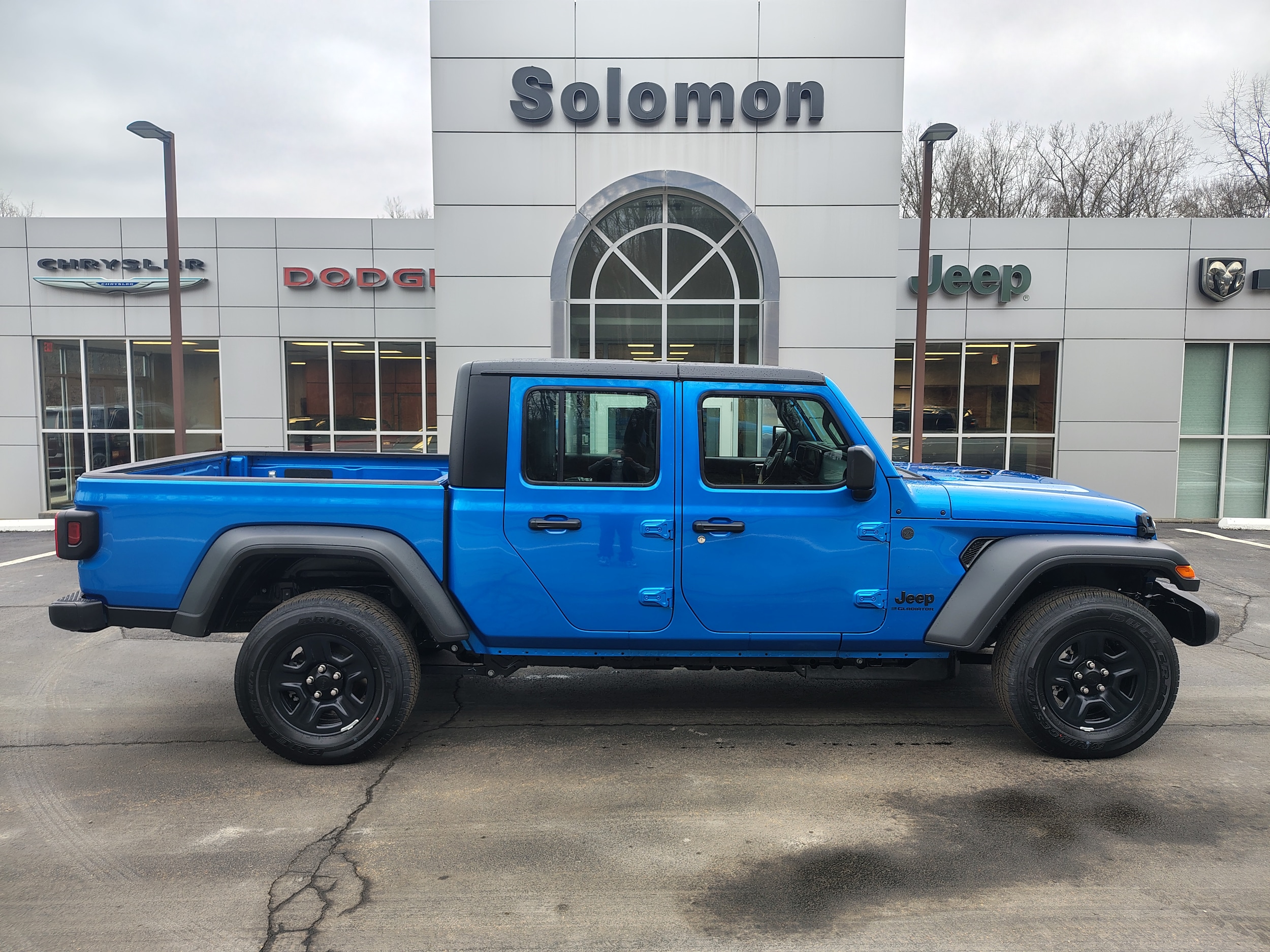 2026 Jeep Gladiator Pickup 