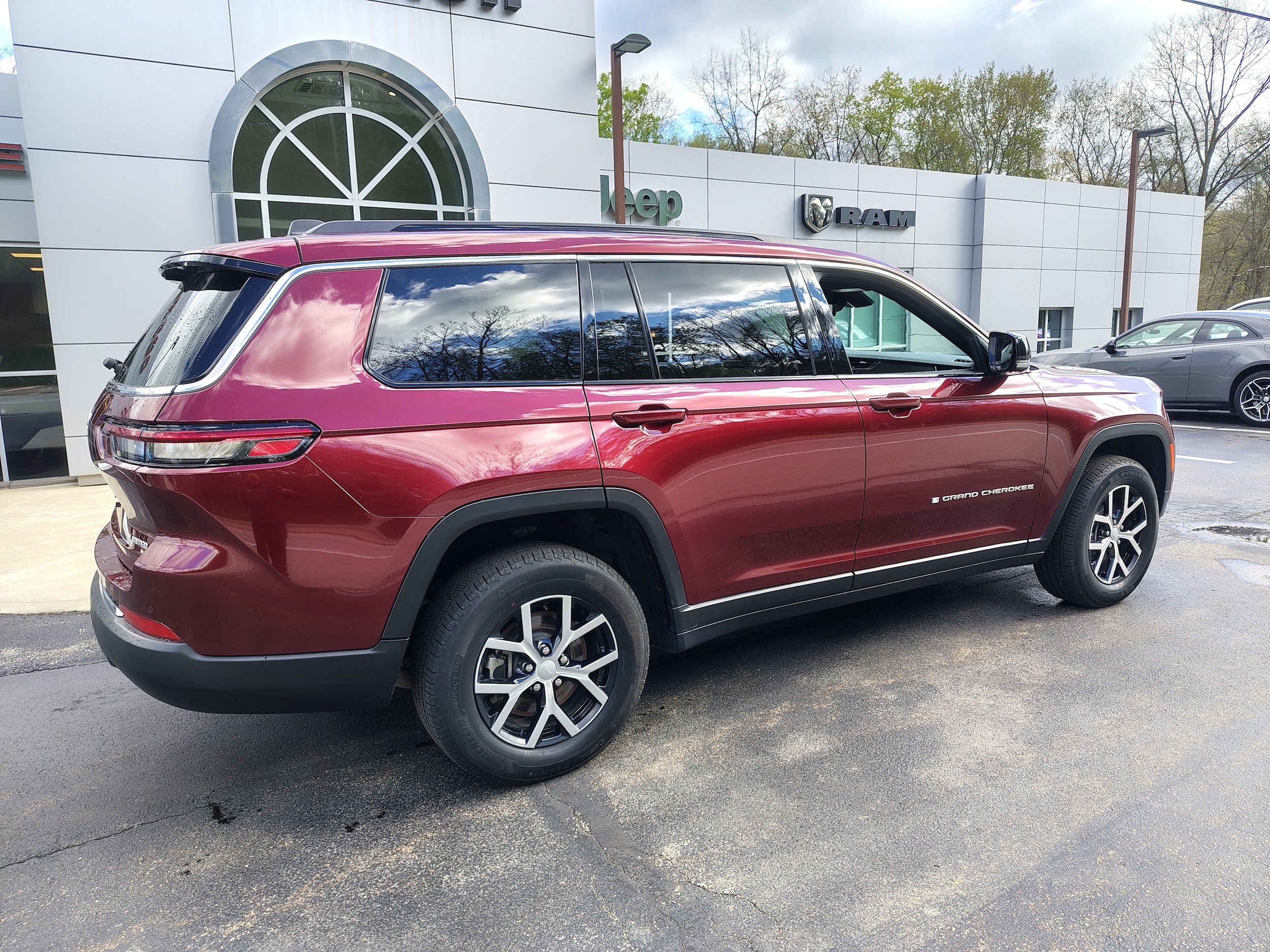 2025 Jeep Grand Cherokee L Limited Velvet Red Pearlcoat at Solomon CJD Carmichaels