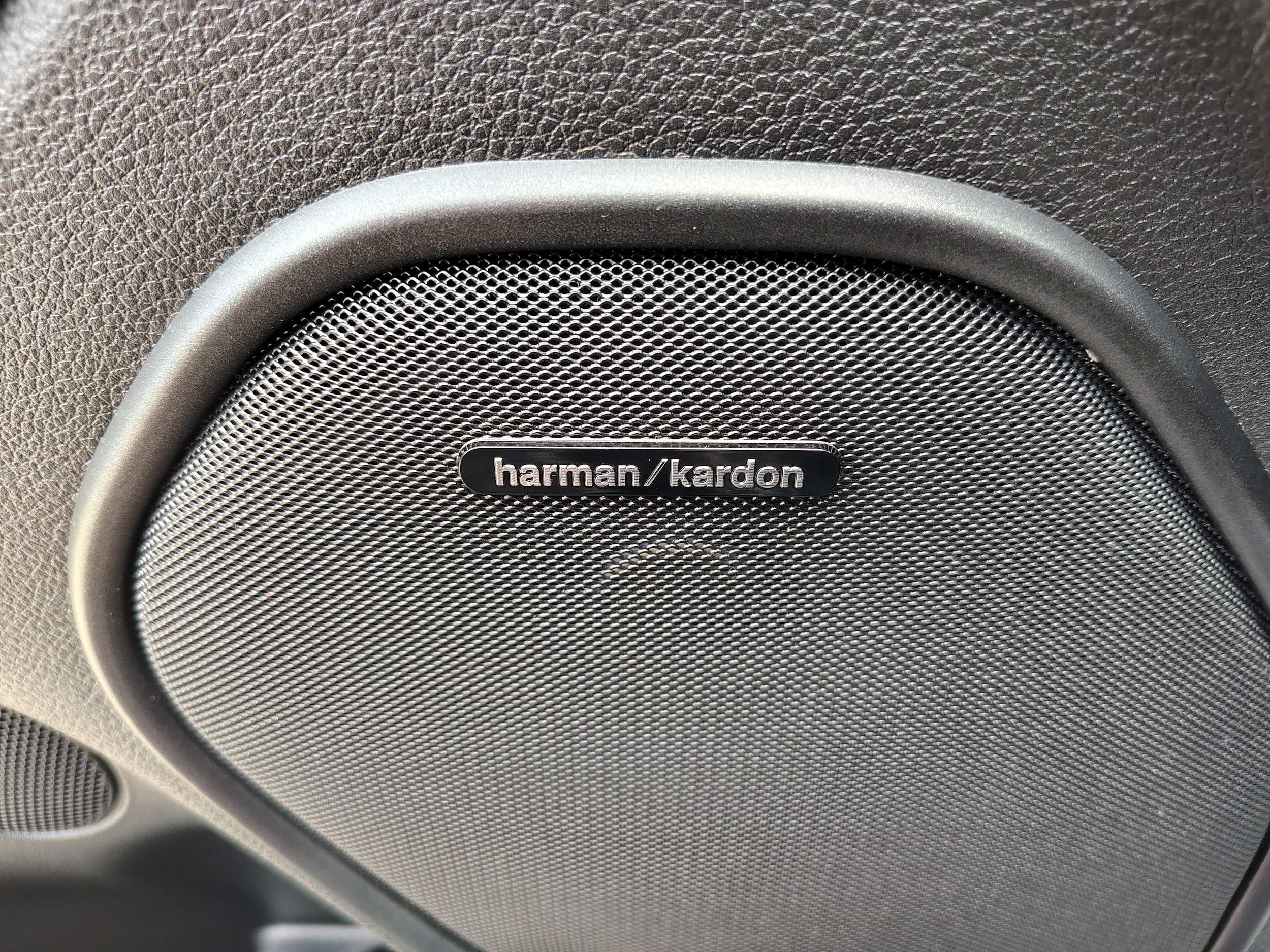 2024 Dodge Durango R/T Premium Vapor Gray at Solomon CJD Carmichaels