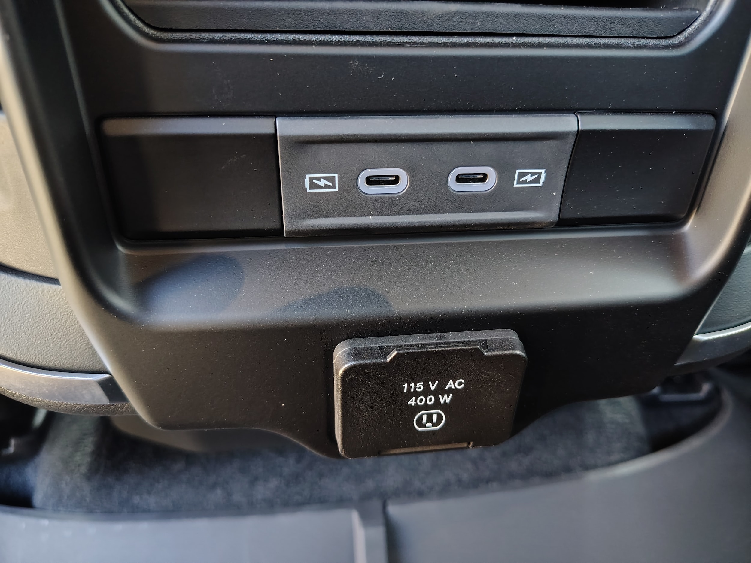 2027 Ram 1500 photo 19 of 32
