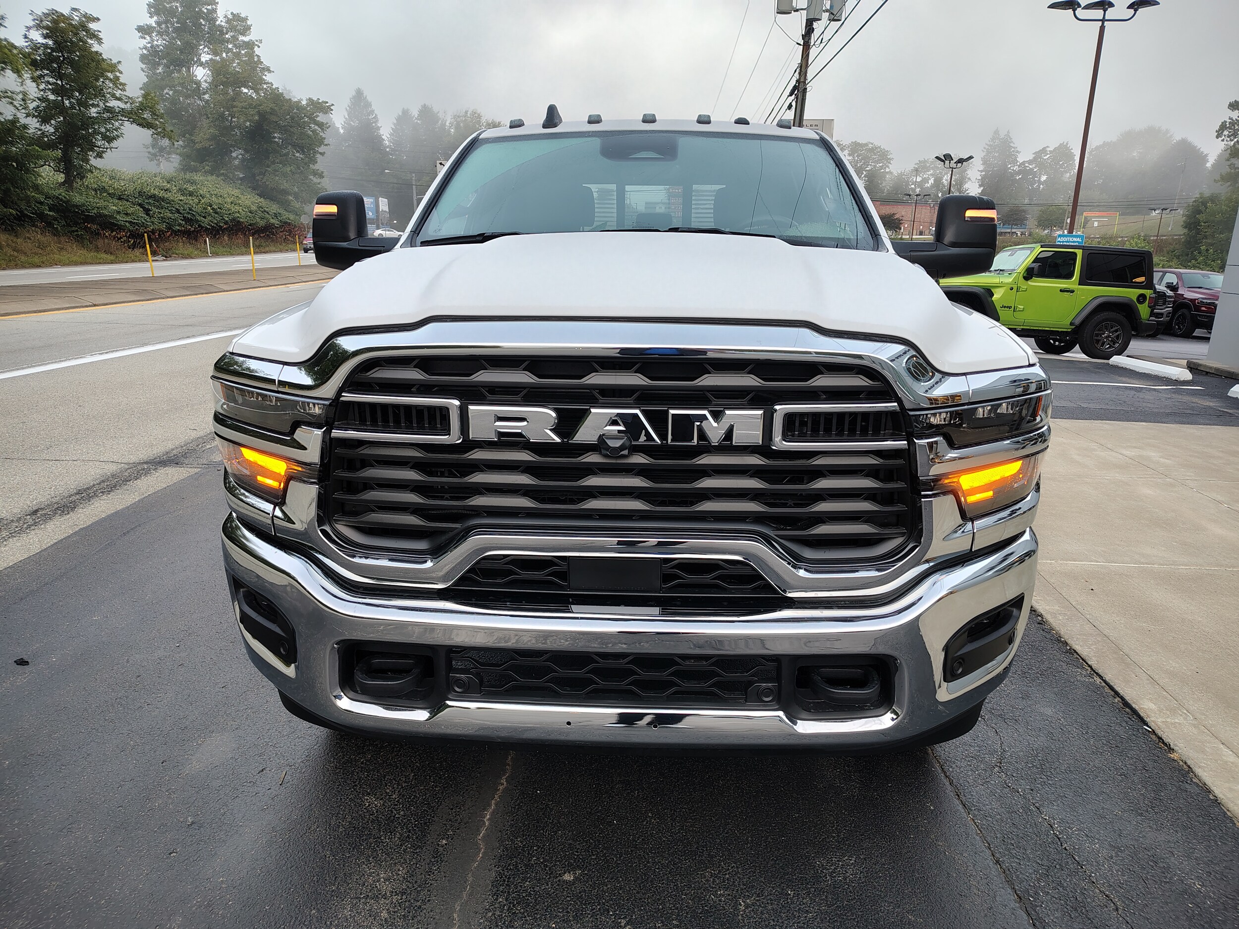 2026 Ram 2500 Tradesman photo 3