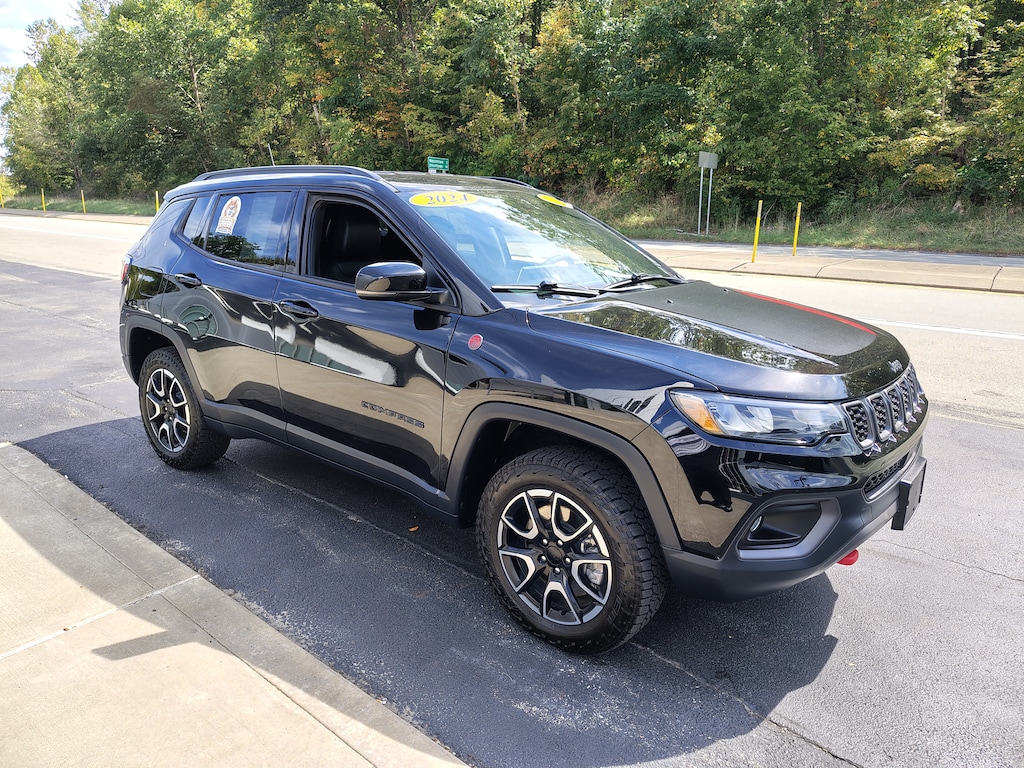 Used 2024 Jeep Compass Trailhawk Trailhawk 4x4