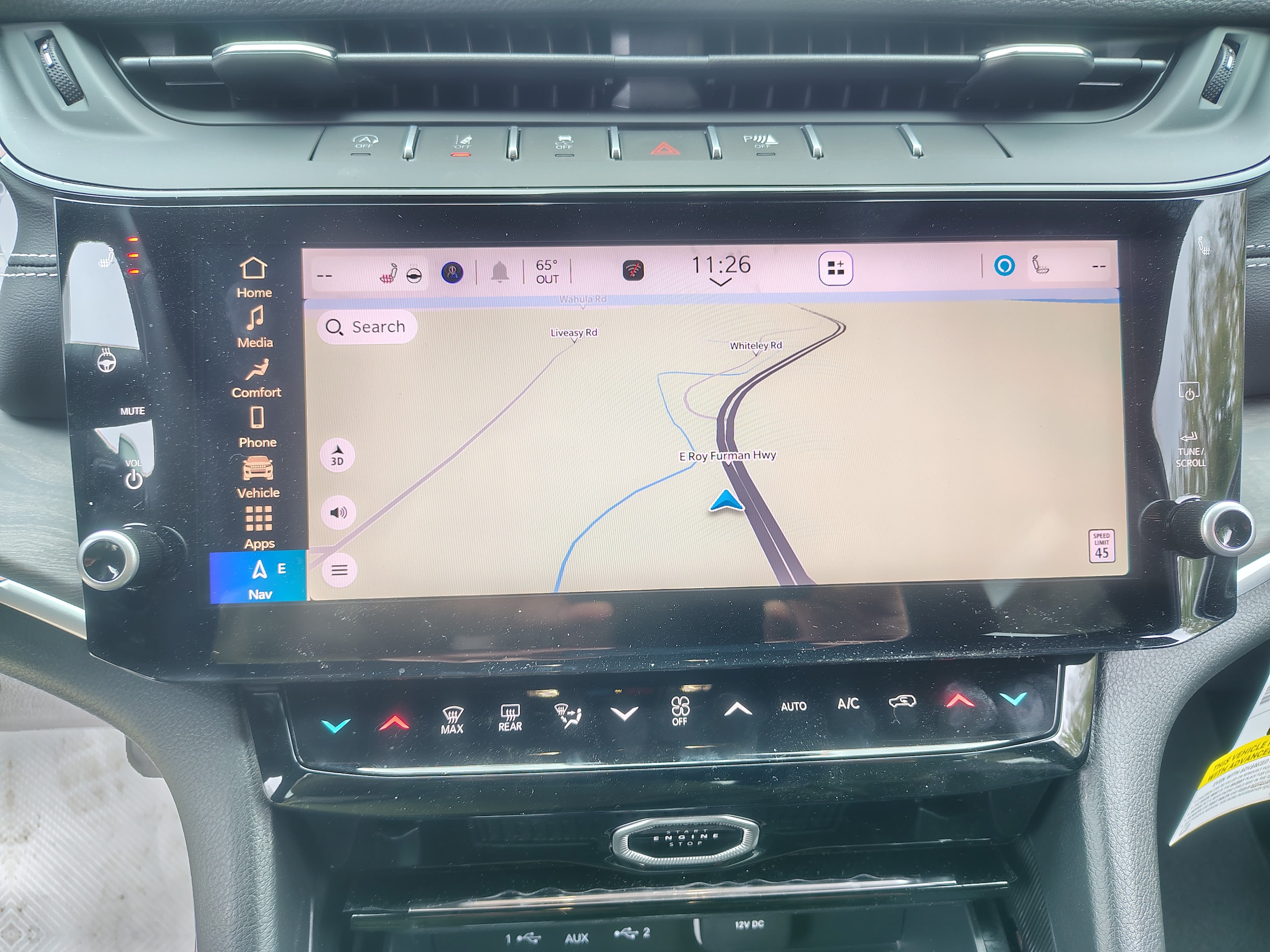 2026 Jeep Grand Cherokee LAREDO ALTITUDE 4X4 Silver Zynith at Three Rivers CJD