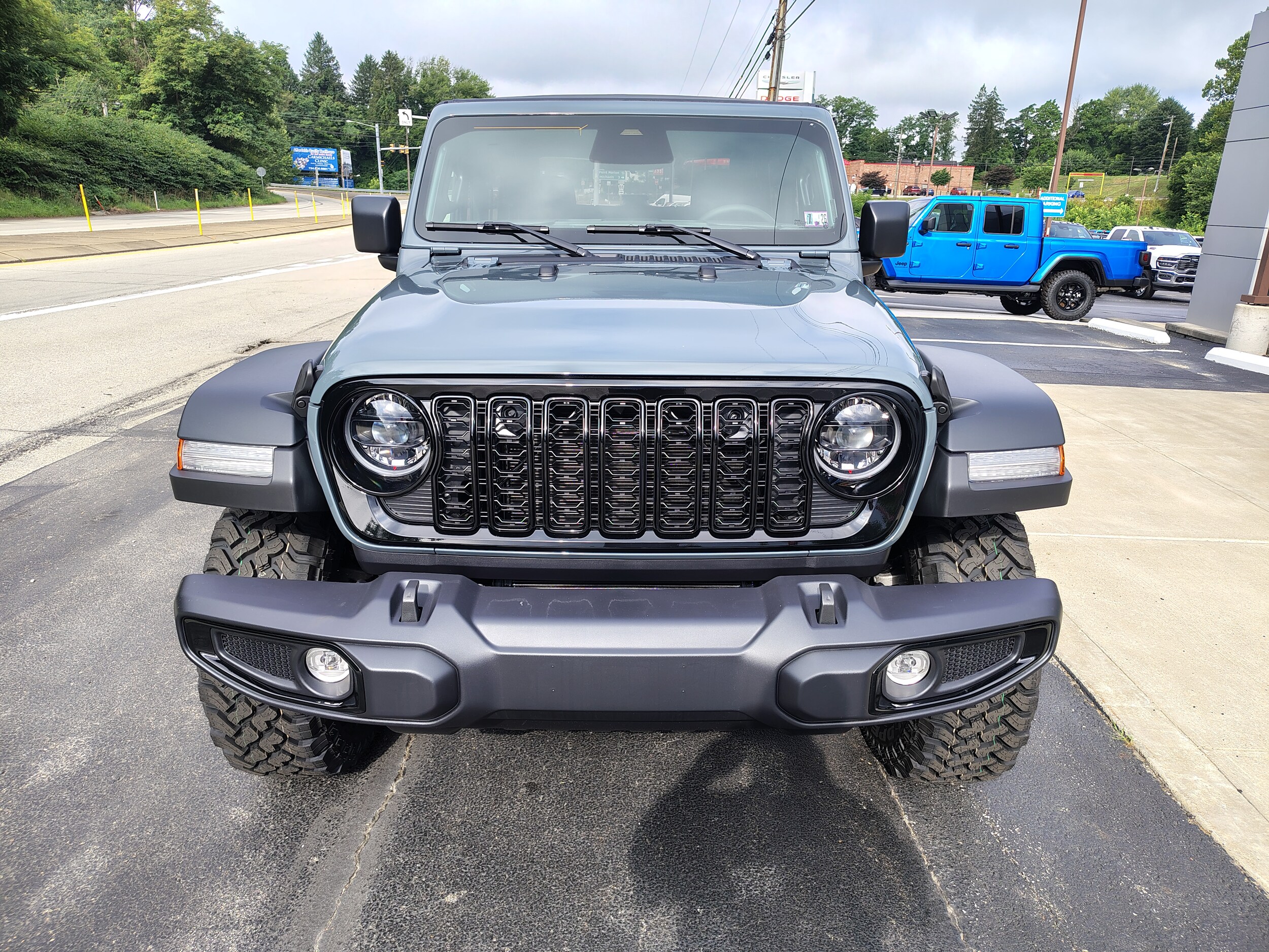 2025 Jeep Wrangler Two-Door Willys photo 2