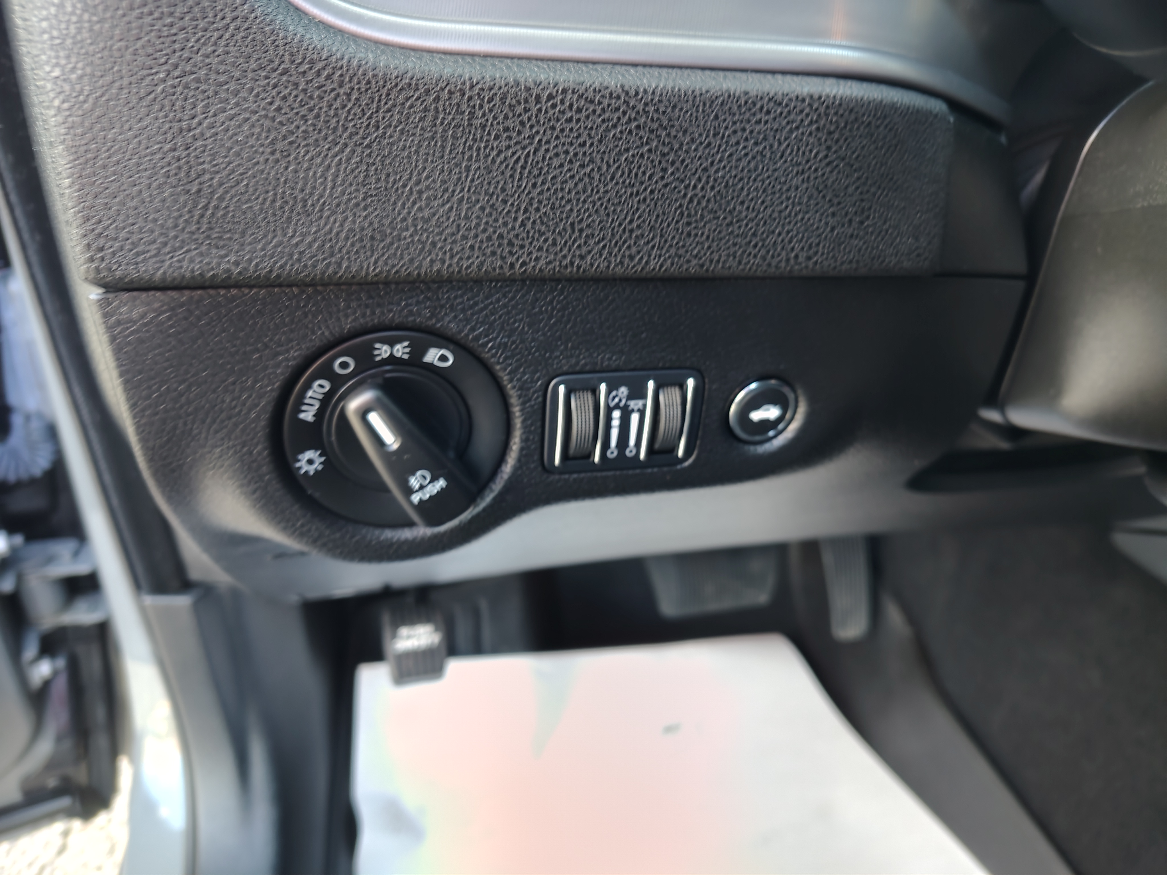 2023 Dodge Charger photo 24 of 30