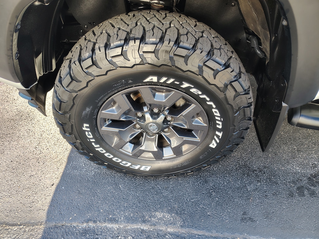 Used 2021 Toyota Tacoma 4WD SR5 SR5 Double Cab 5 Bed V6 AT