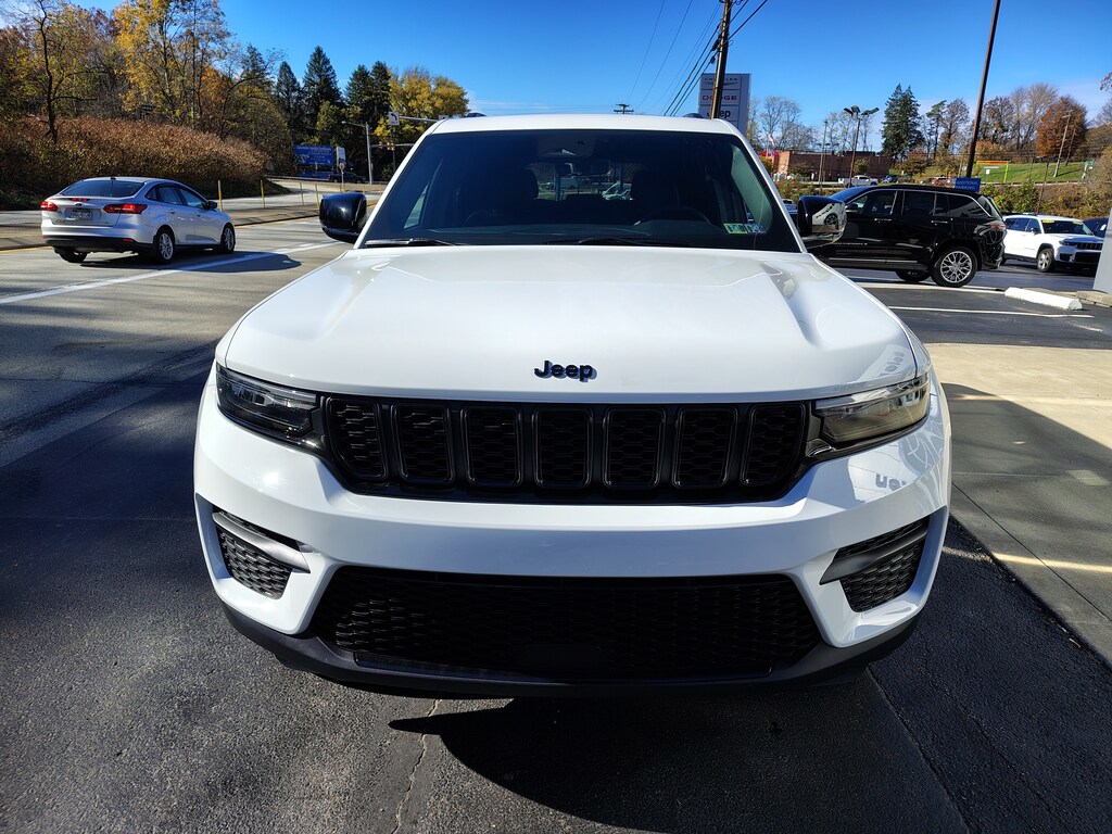New 2025 Jeep Grand Cherokee ALTITUDE X 4X4 Sport Utility