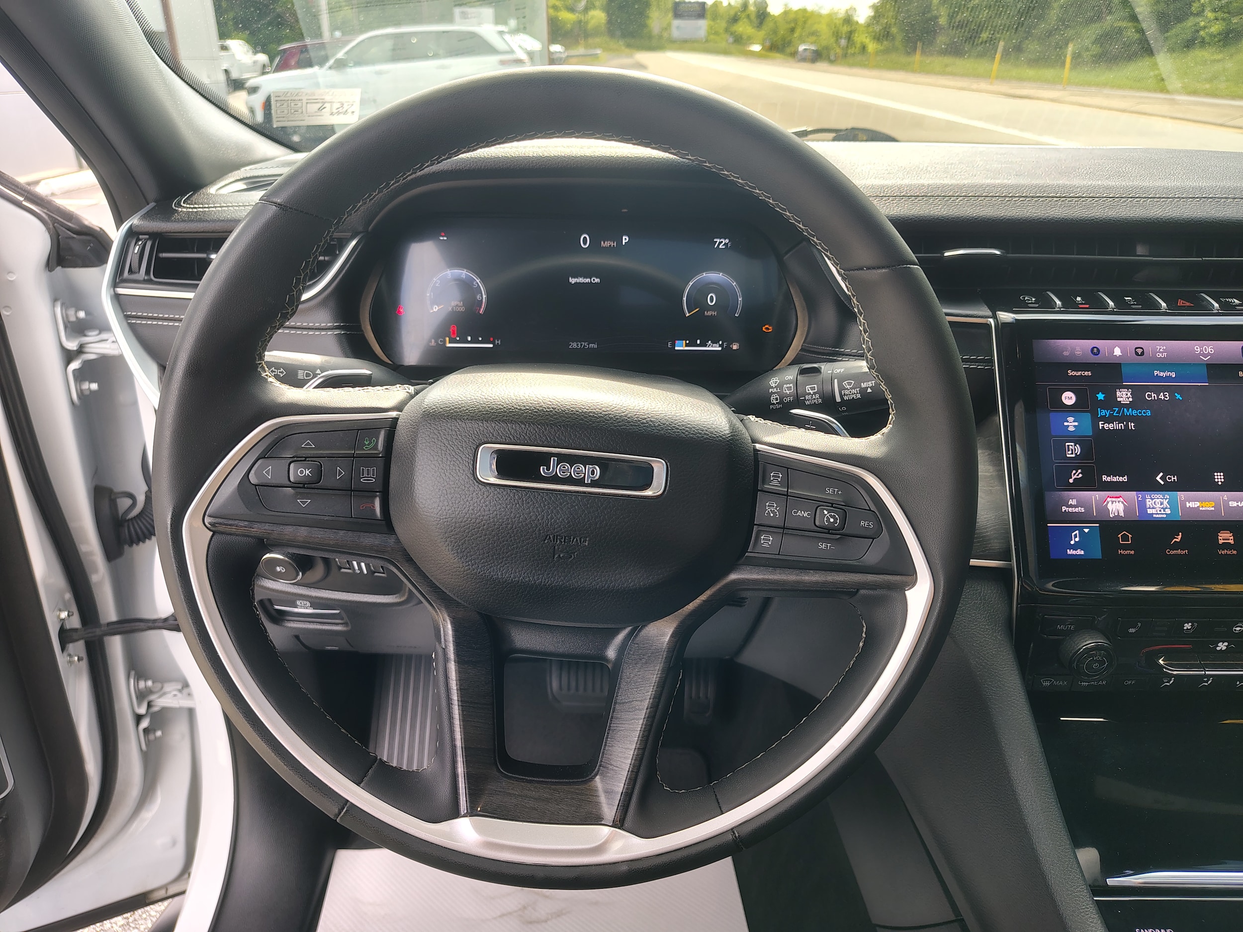 2024 Jeep Grand Cherokee L Limited Bright White Clearcoat at Solomon CJD Carmichaels