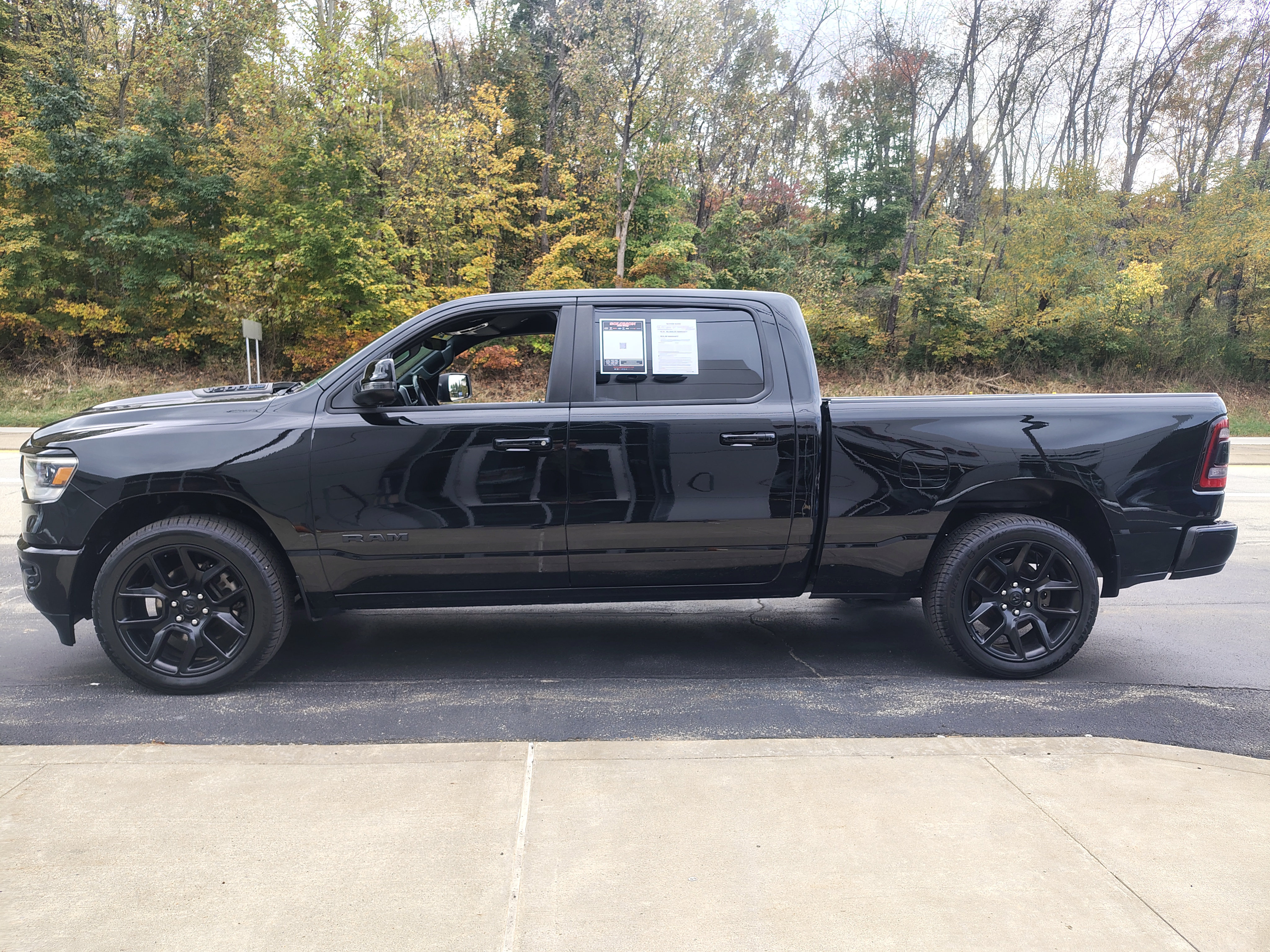 2023 Ram 1500 photo 6 of 40
