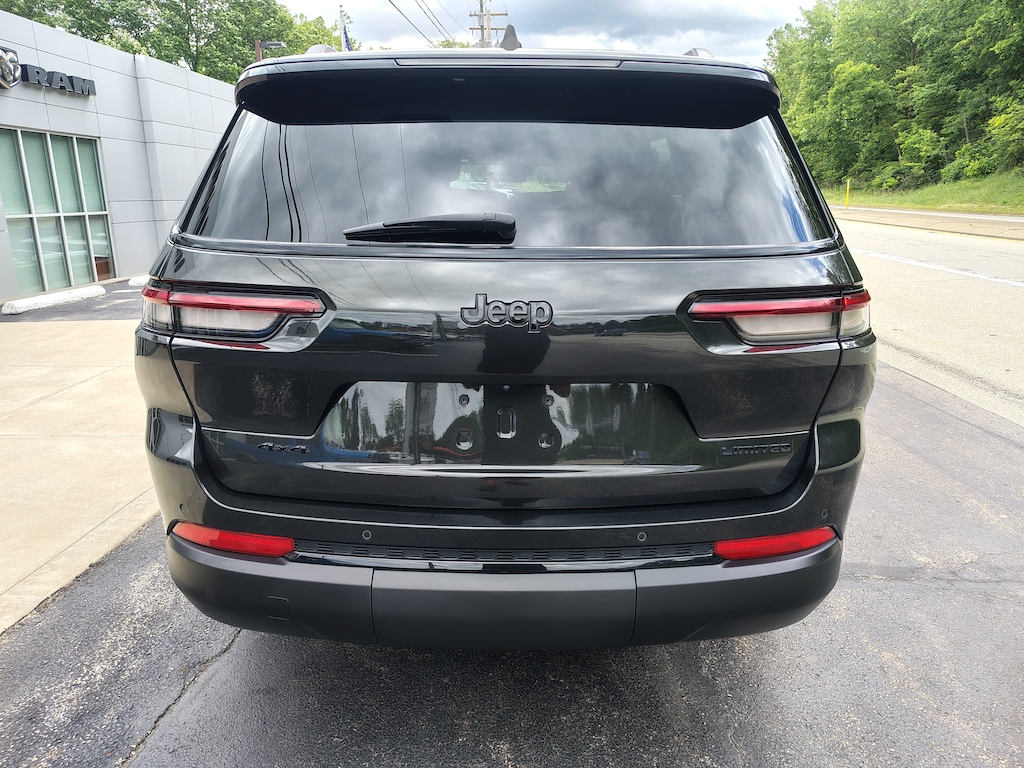 Used 2023 Jeep Grand Cherokee L Limited Limited 4x4