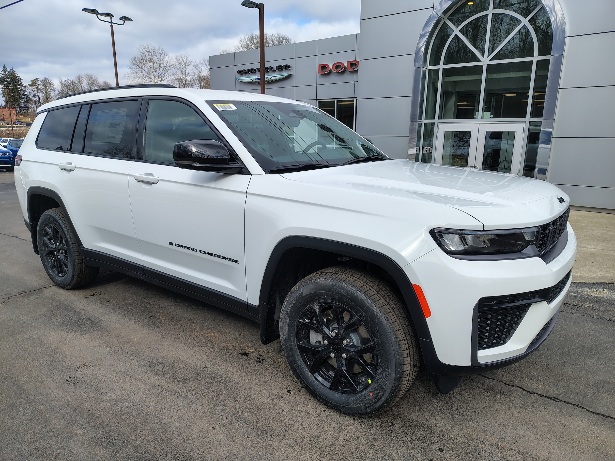 2026 Jeep Grand Cherokee L LAREDO ALTITUDE 4X4 - 1