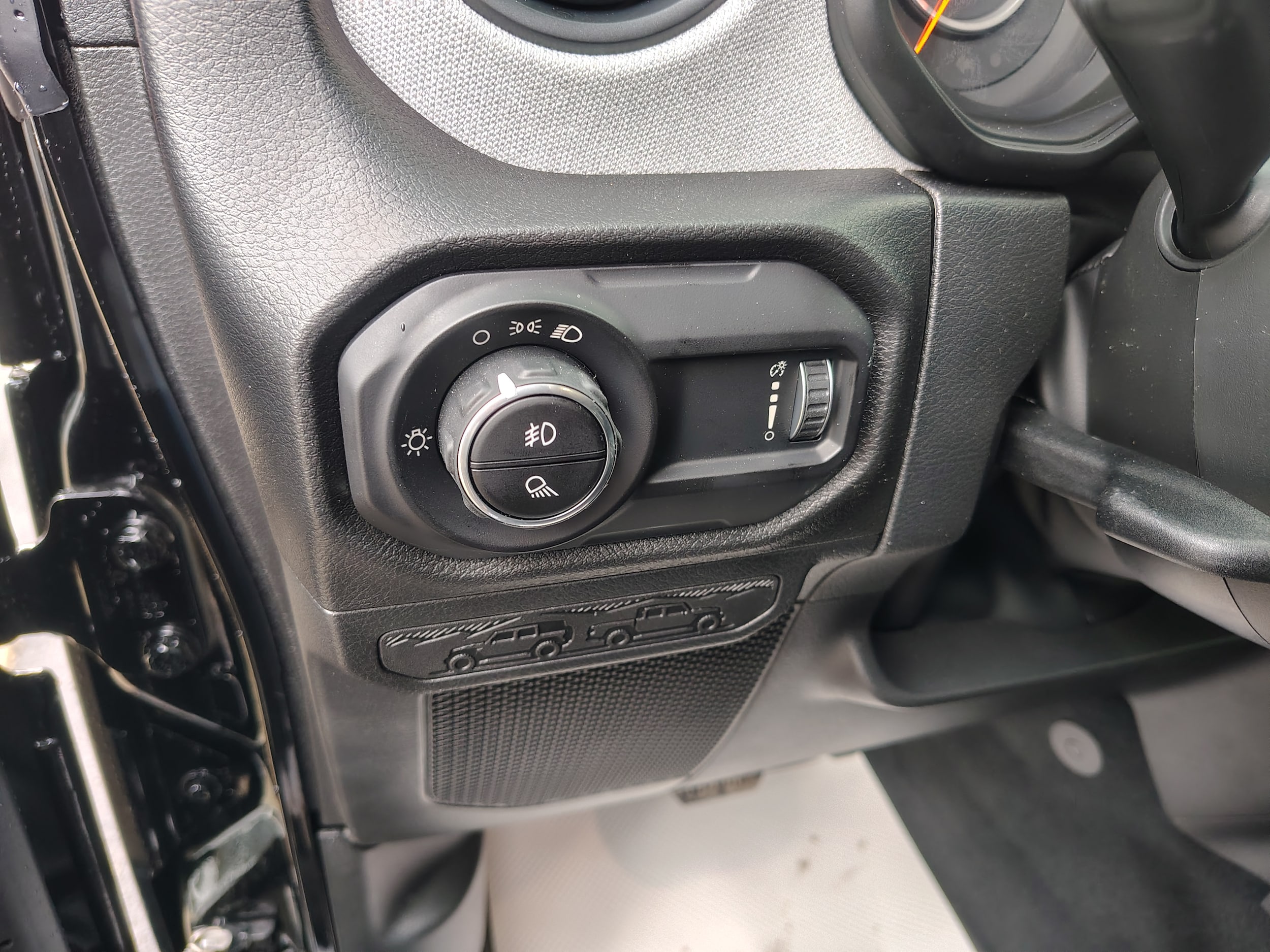 2026 Jeep Gladiator SPORT 4X4 Black at Solomon CJD Carmichaels