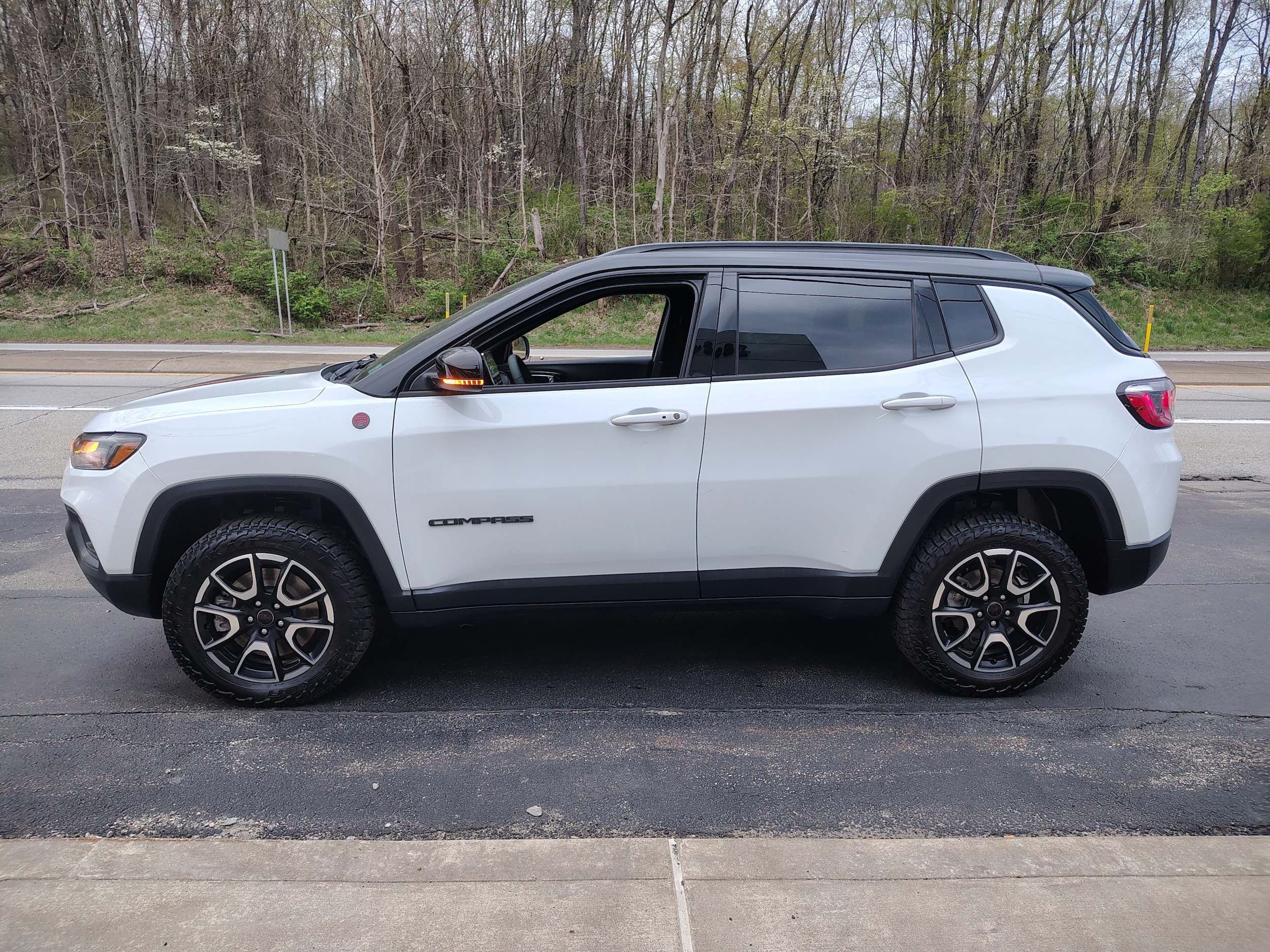 2025 Jeep Compass Trailhawk Bright White Clearcoat at Solomon CJD Carmichaels
