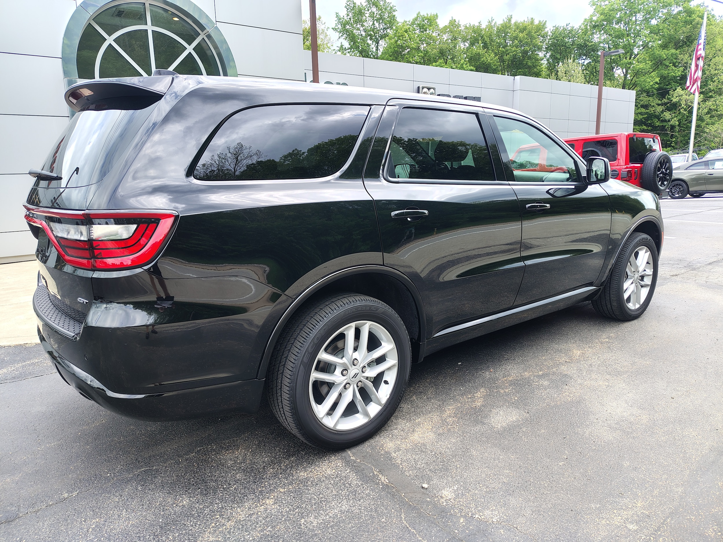 2025 Dodge Durango GT DB Black Clearcoat at Solomon CJD Carmichaels