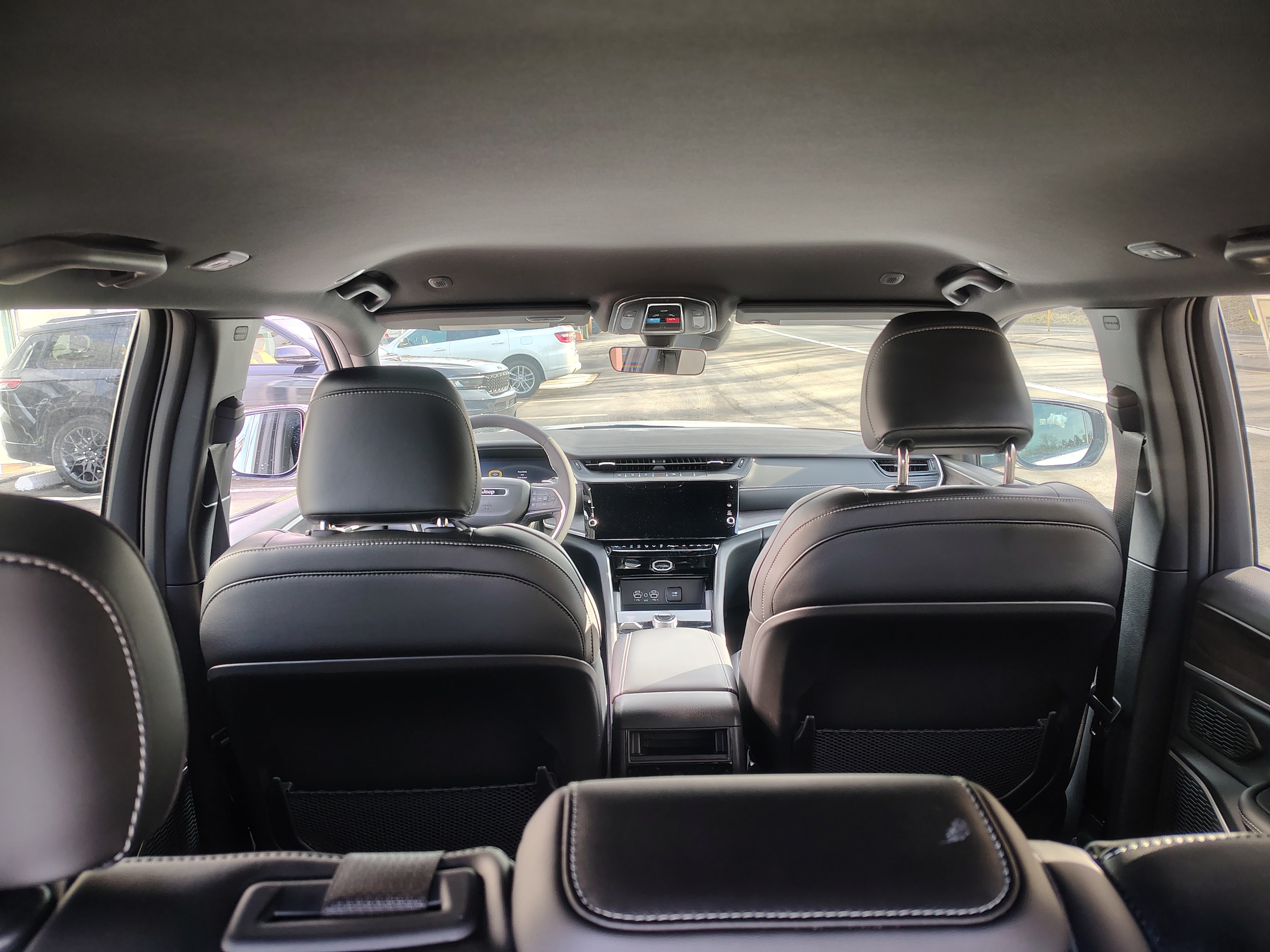 2026 Jeep Grand Cherokee LIMITED 4X4 - 11