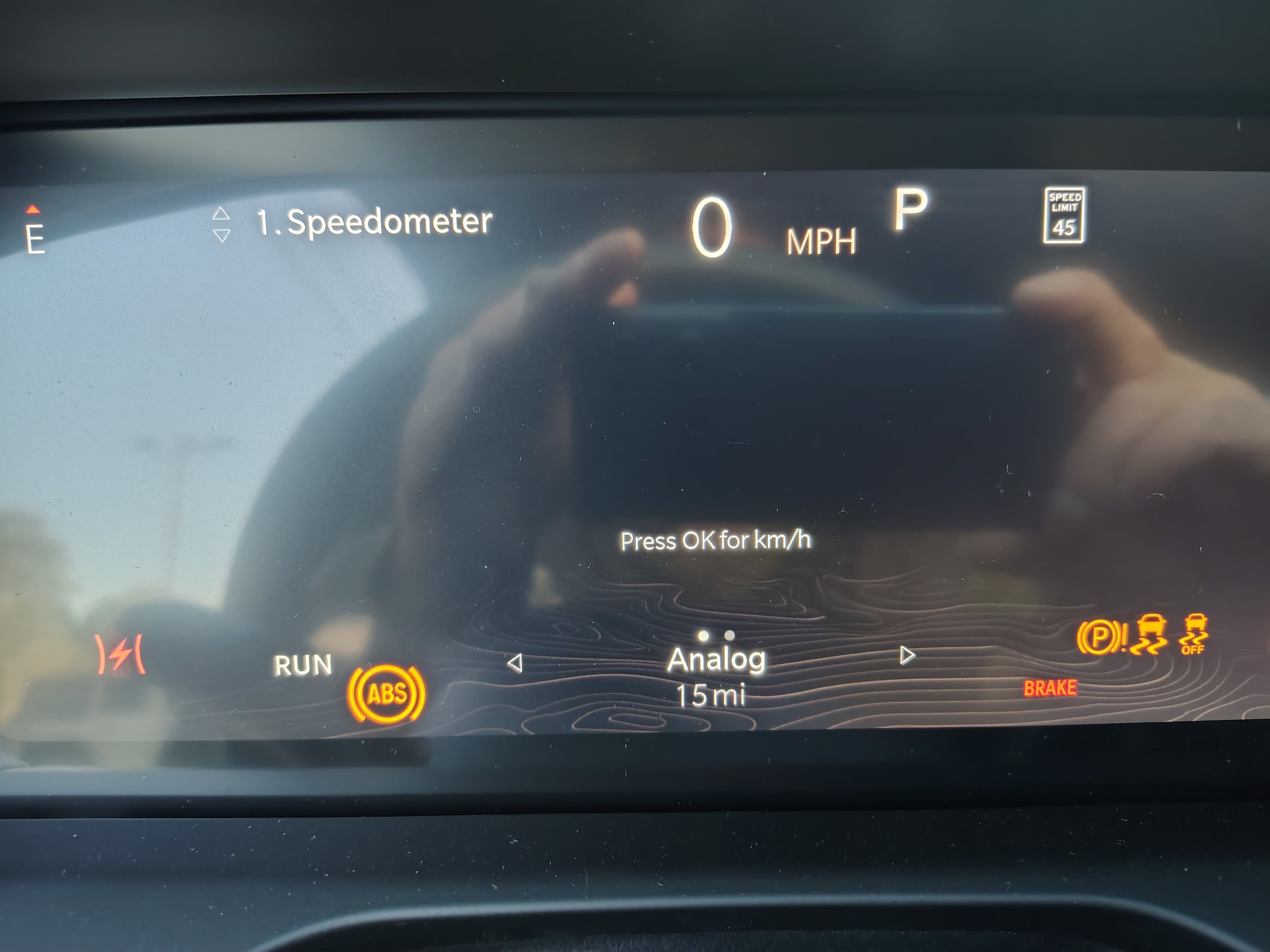 2027 Jeep Grand Cherokee photo 36 of 47