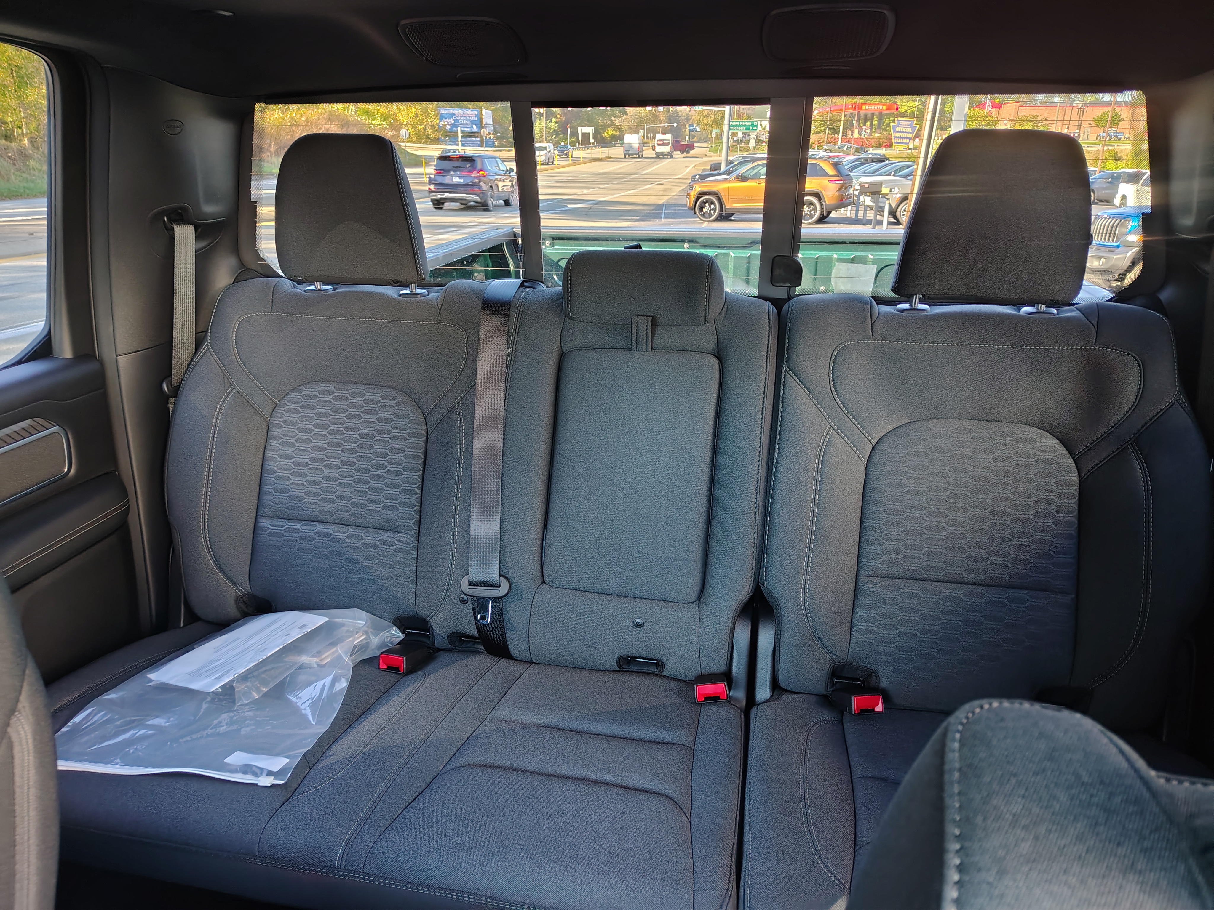2027 Ram 1500 photo 19 of 40