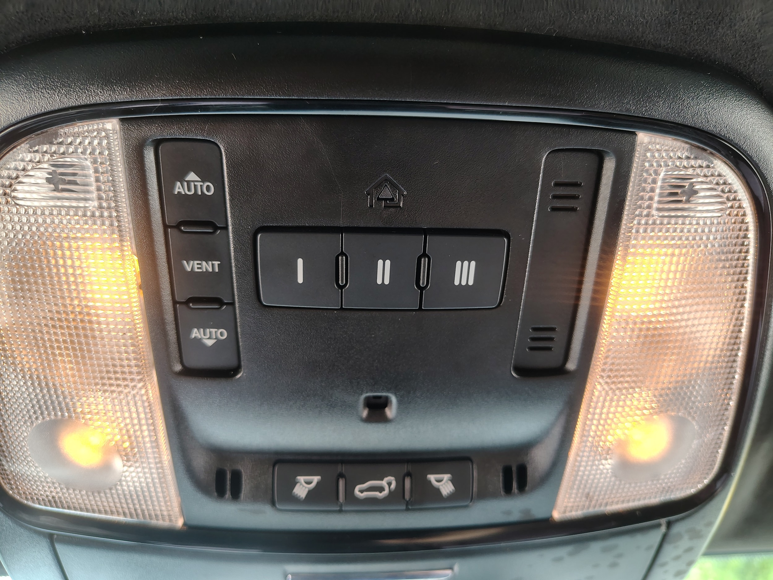 2024 Dodge Durango R/T Premium Vapor Gray at Solomon CJD Carmichaels