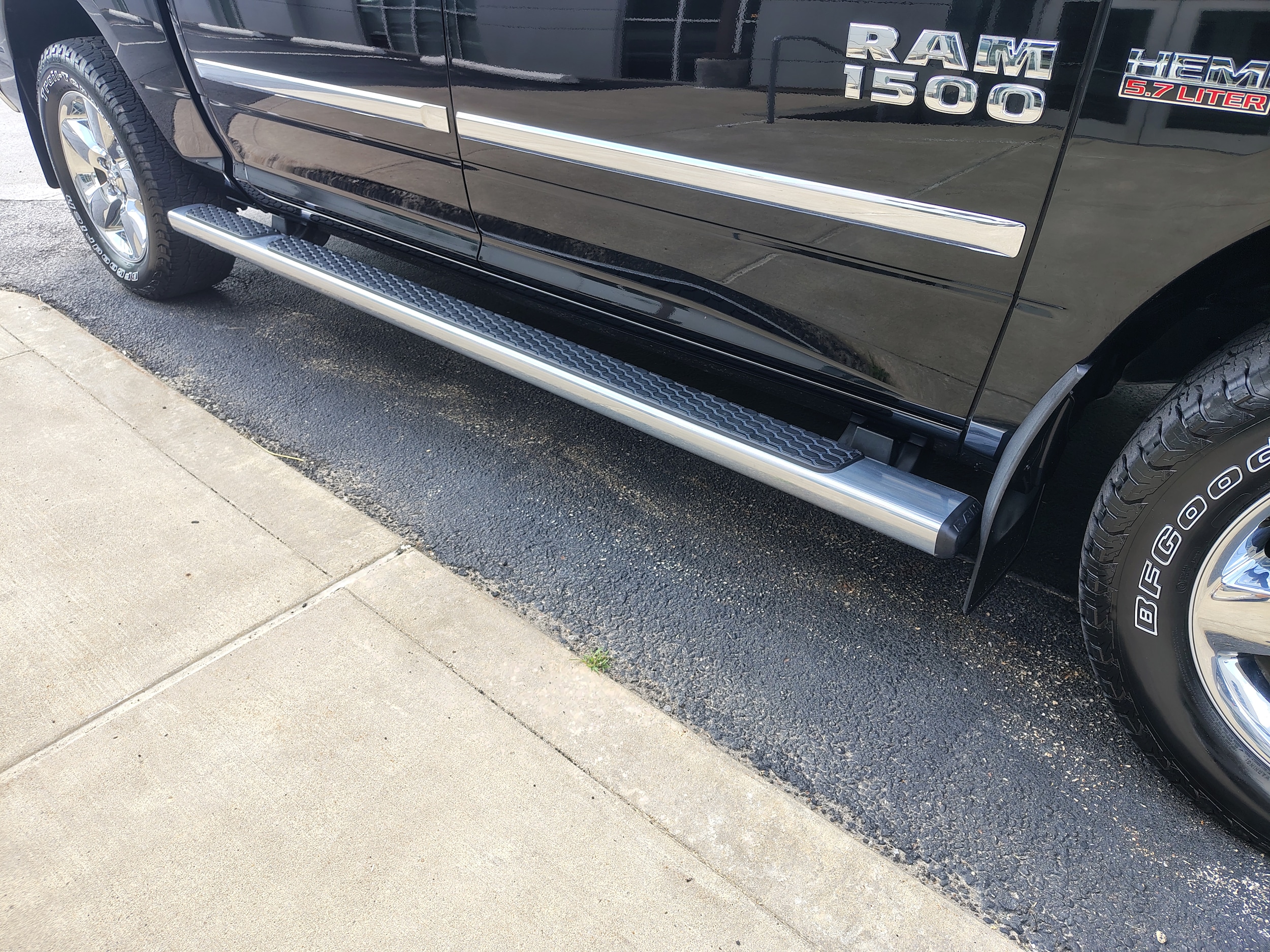 2017 Ram 1500 Big Horn Brilliant Black Crystal Pearlcoat at Solomon CJD Carmichaels