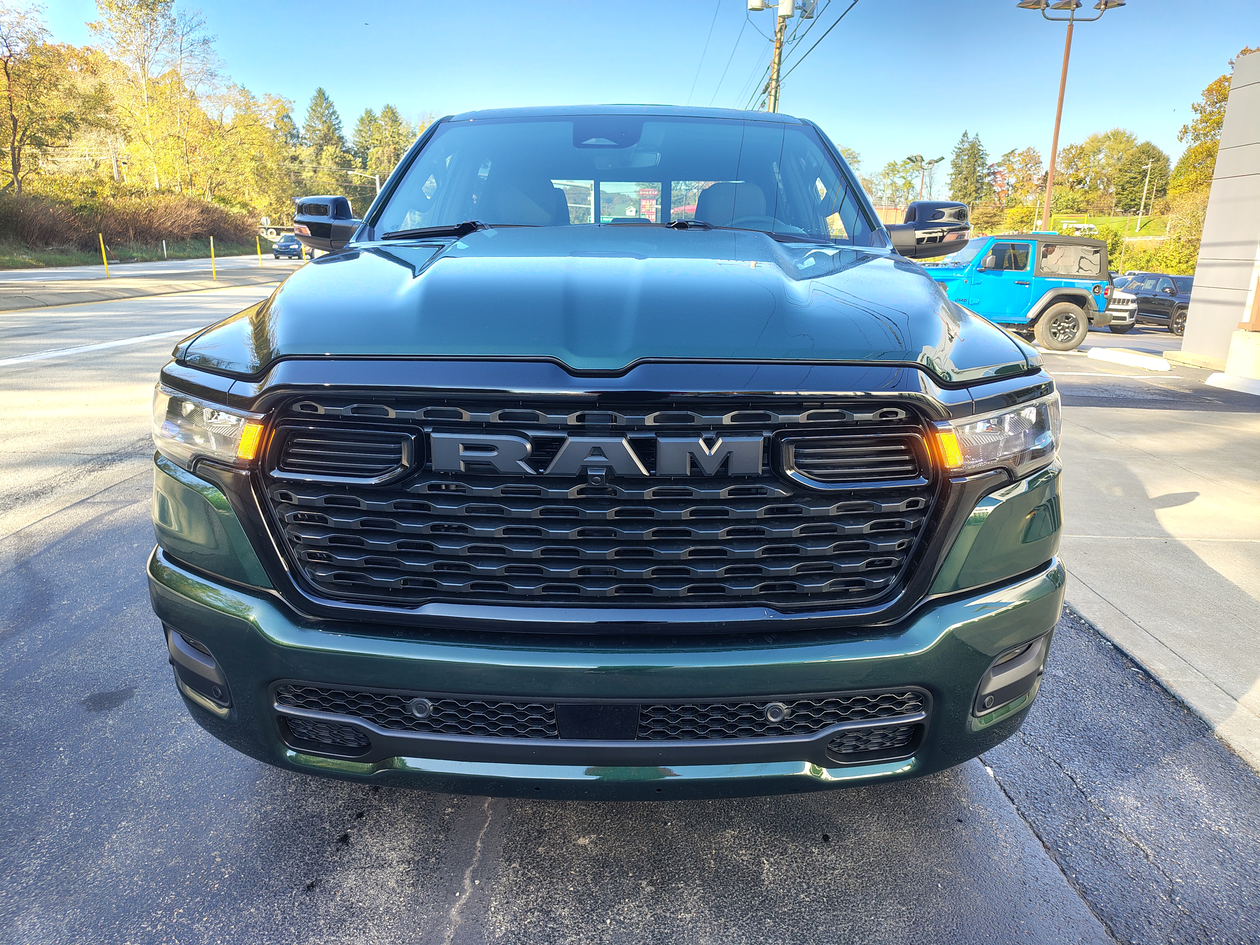 New 2027 Ram 1500 BIG HORN CREW CAB 4X4 5'7 BOX Pickup