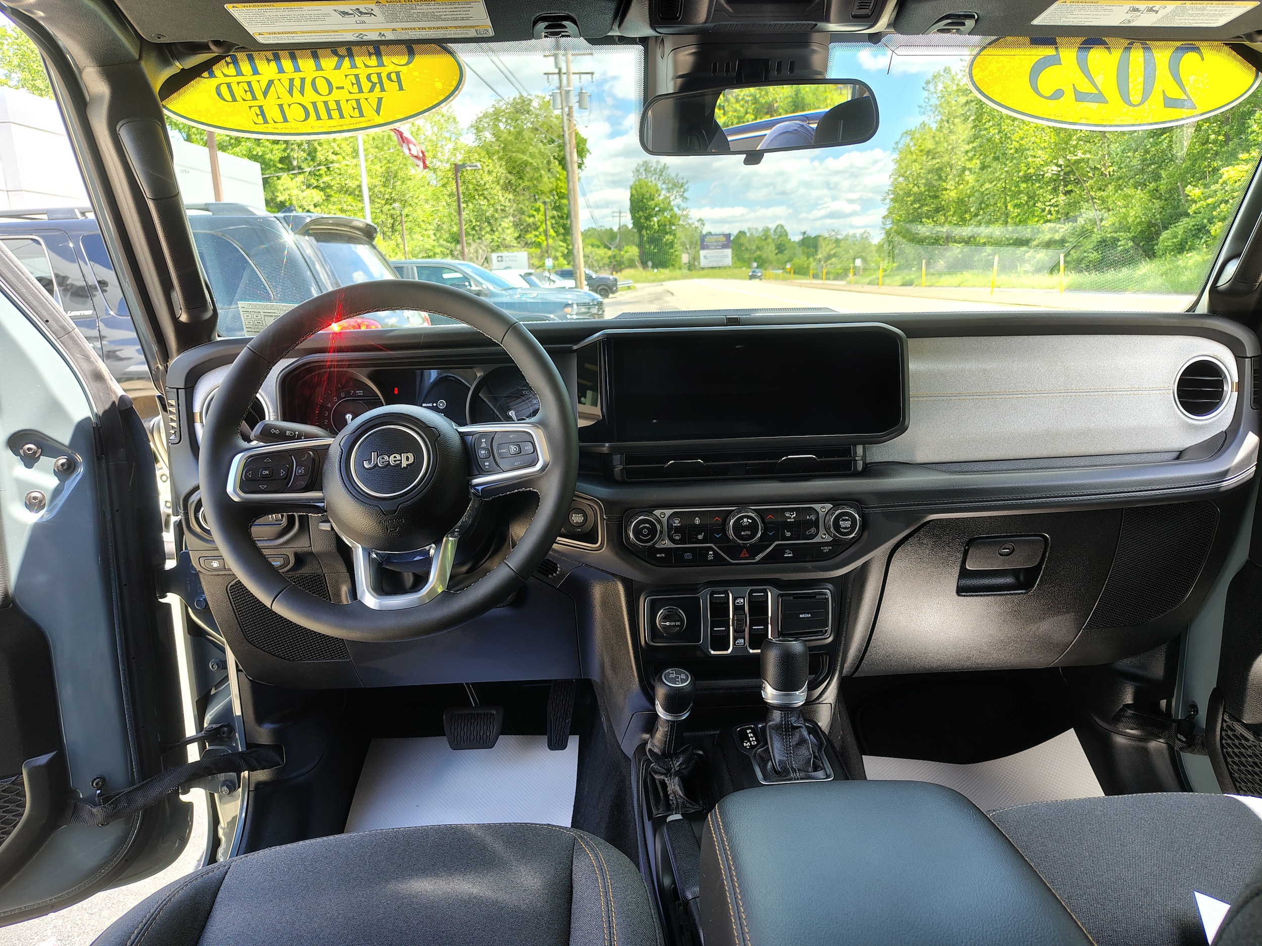 2025 Jeep Wrangler 4xe Sahara Anvil Clearcoat at Solomon CJD Brownsville