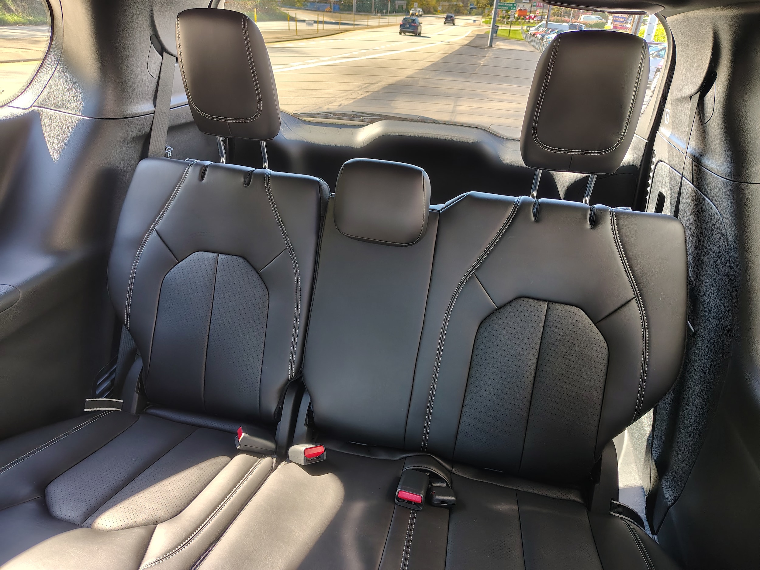 2026 Chrysler Pacifica SELECT Bright White at Three Rivers CJD