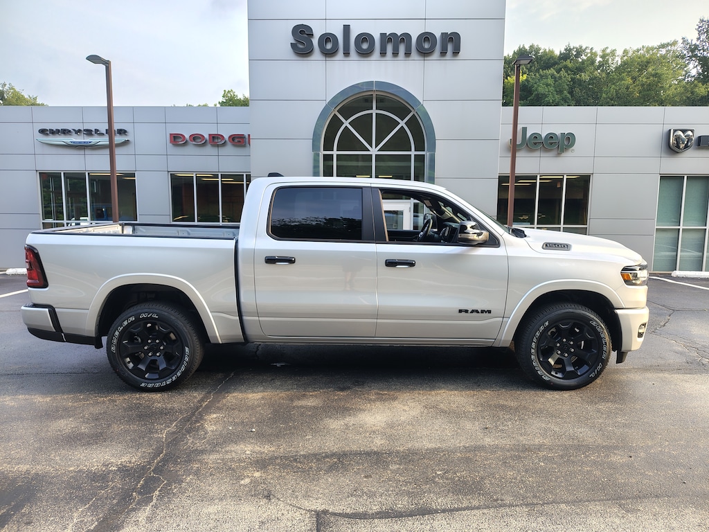 New 2026 Ram 1500 BIG HORN CREW CAB 4X4 5'7 BOX Pickup
