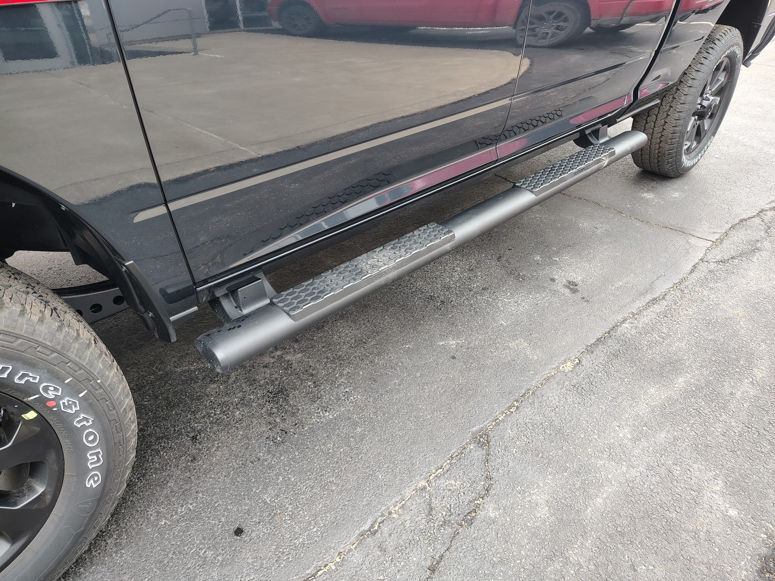 2026 Ram 2500 BLACK EXPRESS CREW CAB 4X4 6'4 BOX - 5