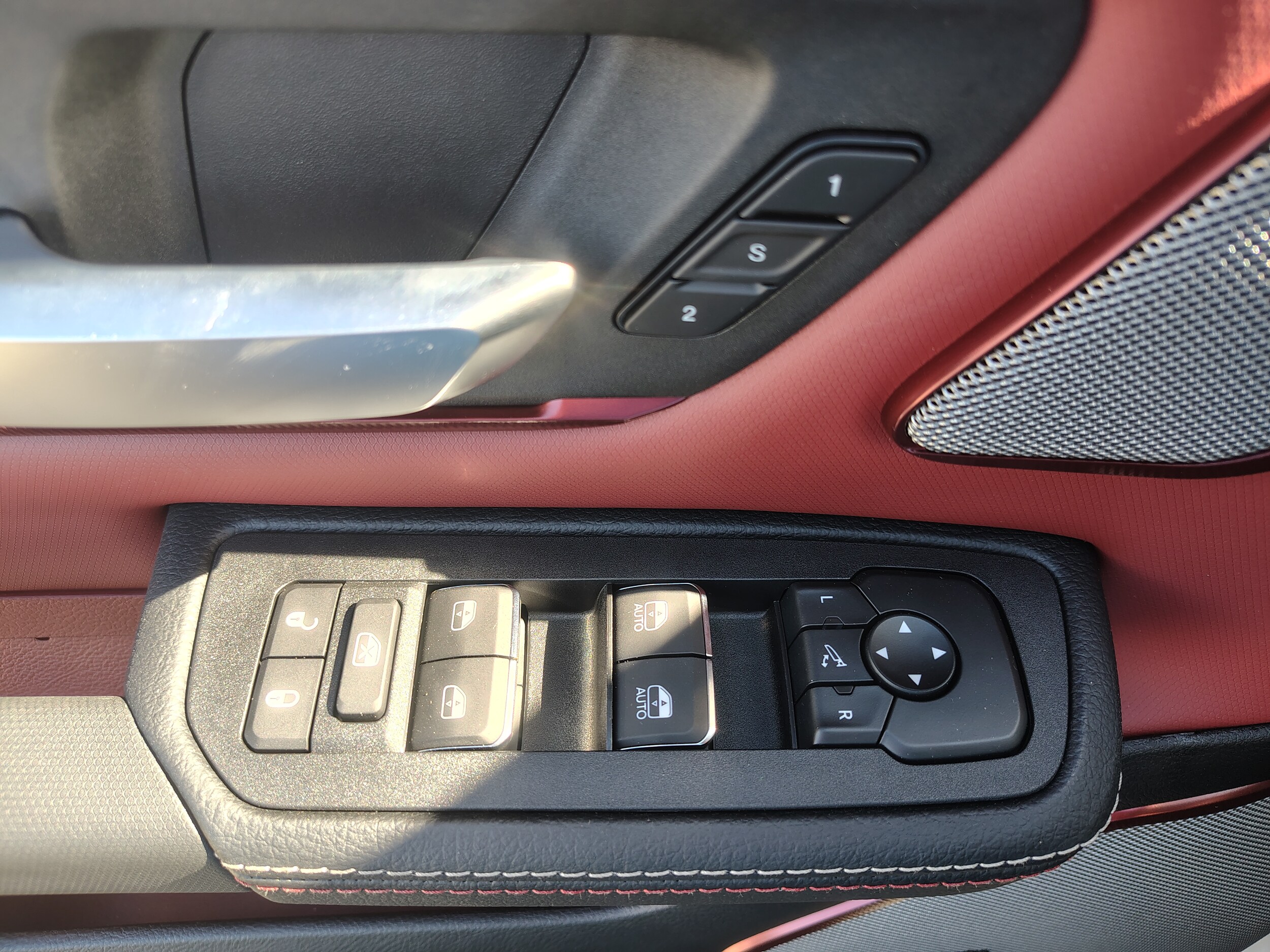 2027 Ram 1500 photo 22 of 41