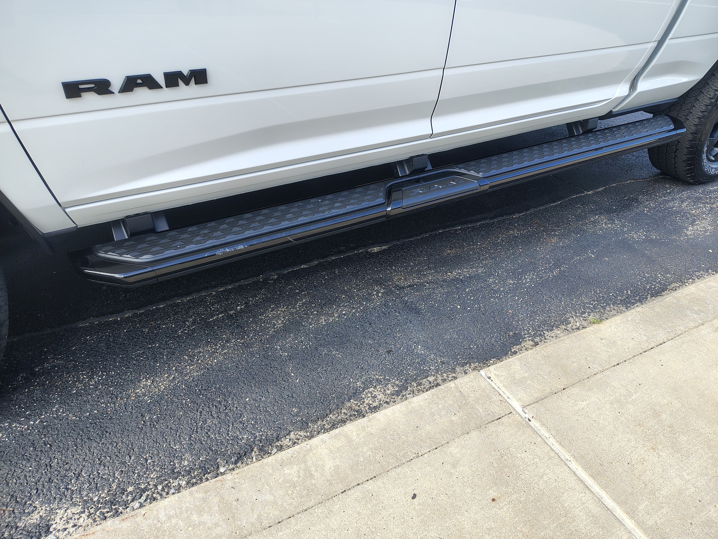 2025 Ram 2500 Big Horn Bright White Clearcoat at Solomon CJD Carmichaels