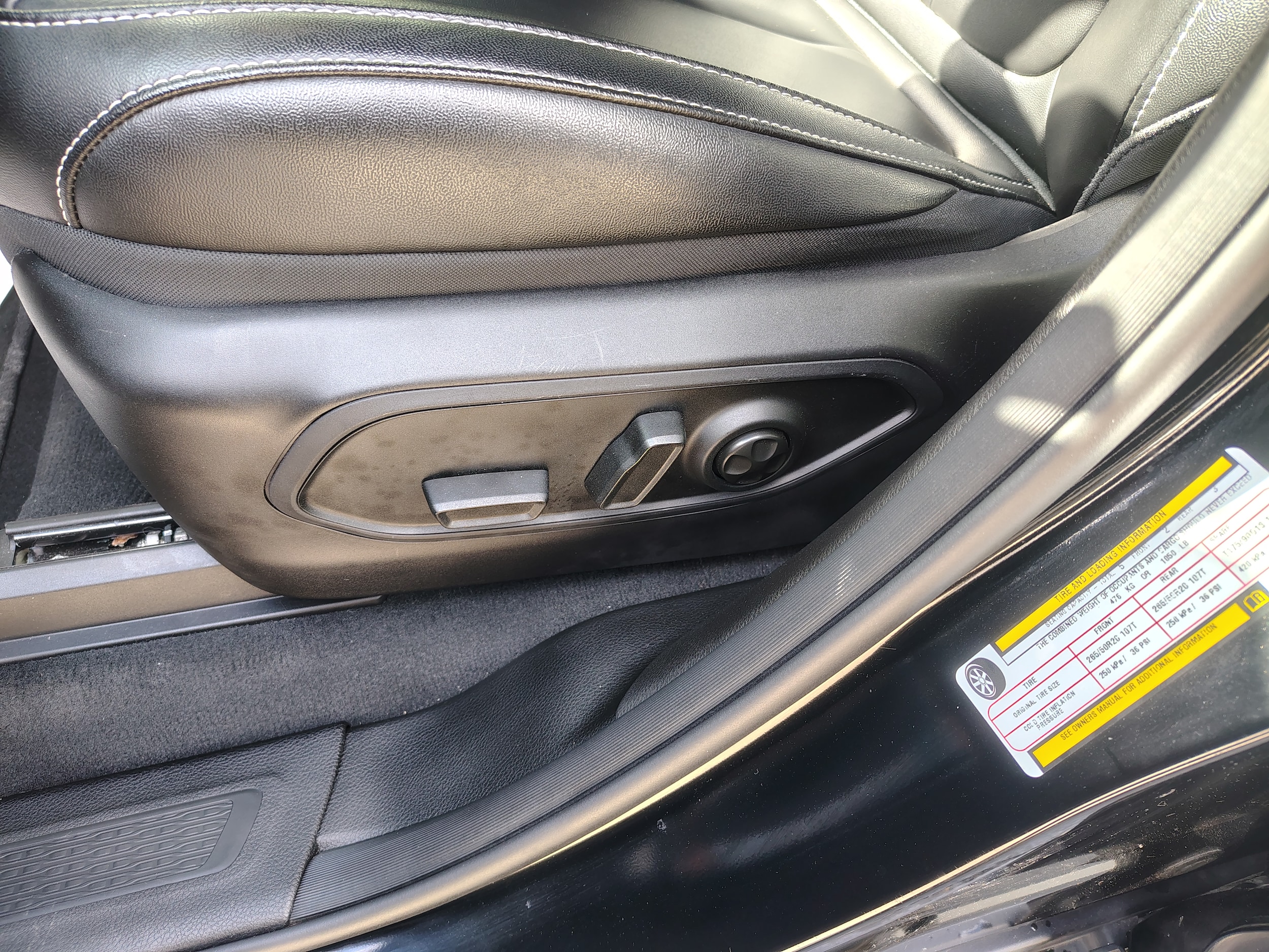 2024 Jeep Grand Cherokee Limited Diamond Black Crystal Pearlcoat at Solomon CJD Carmichaels