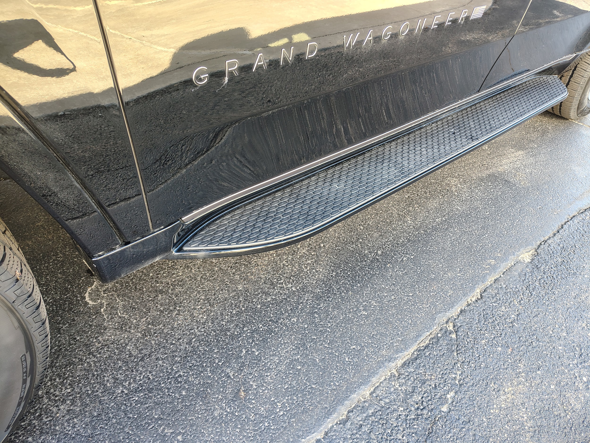 2026 Jeep Grand Wagoneer 4X4 High Gloss Black at Three Rivers CJD