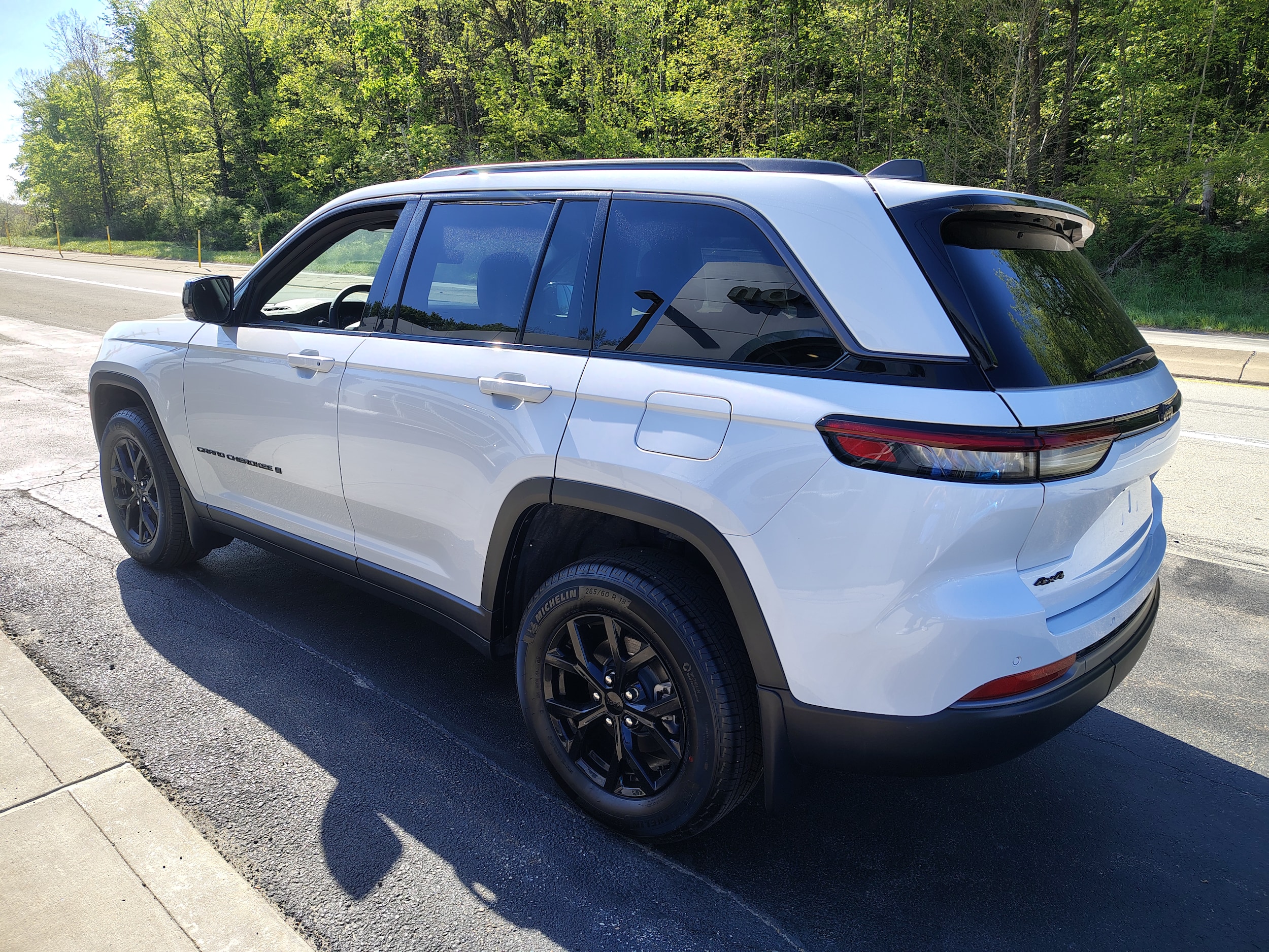 2026 Jeep Grand Cherokee LAREDO ALTITUDE 4X4 Bright White at Rick Weaver GMC