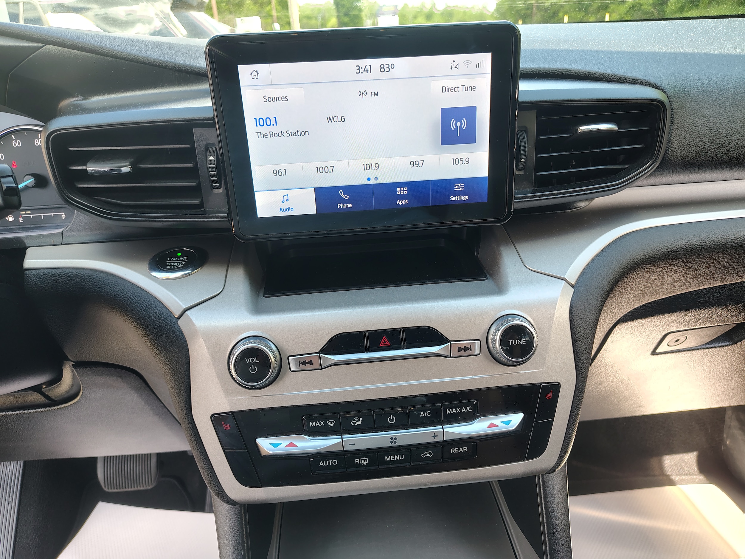 2021 Ford Explorer XLT Blue at Solomon CJD Brownsville
