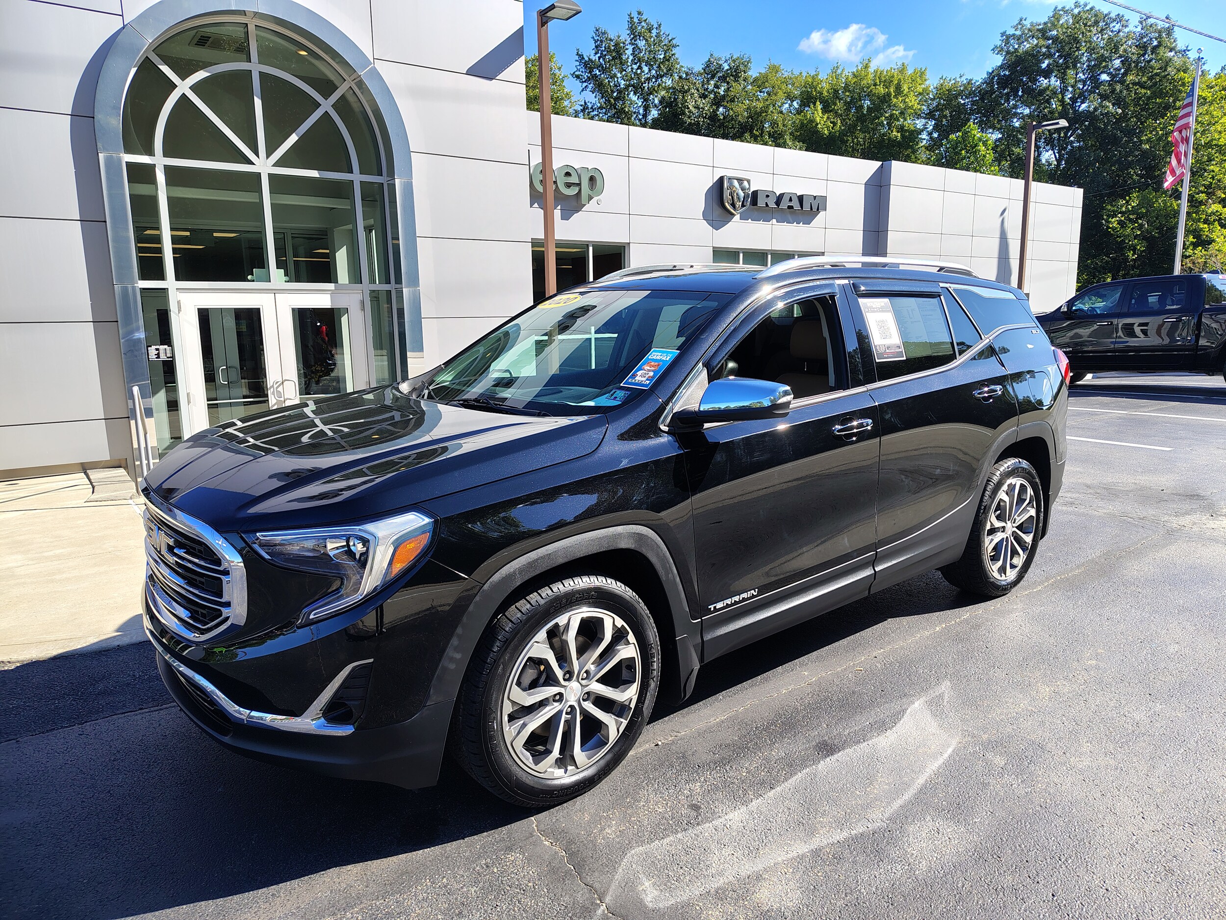 2020 Gmc Terrain SLT photo 2