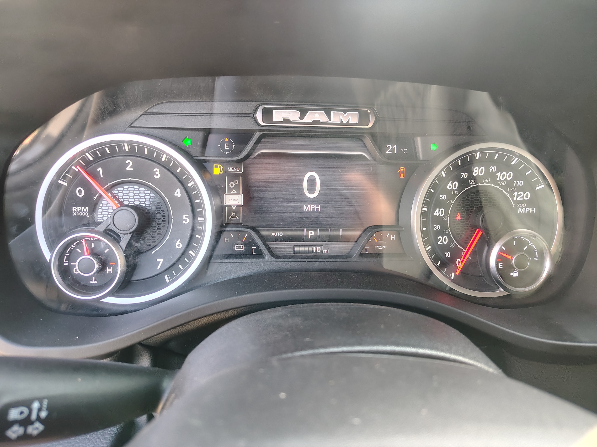 2027 Ram 1500 photo 24 of 32