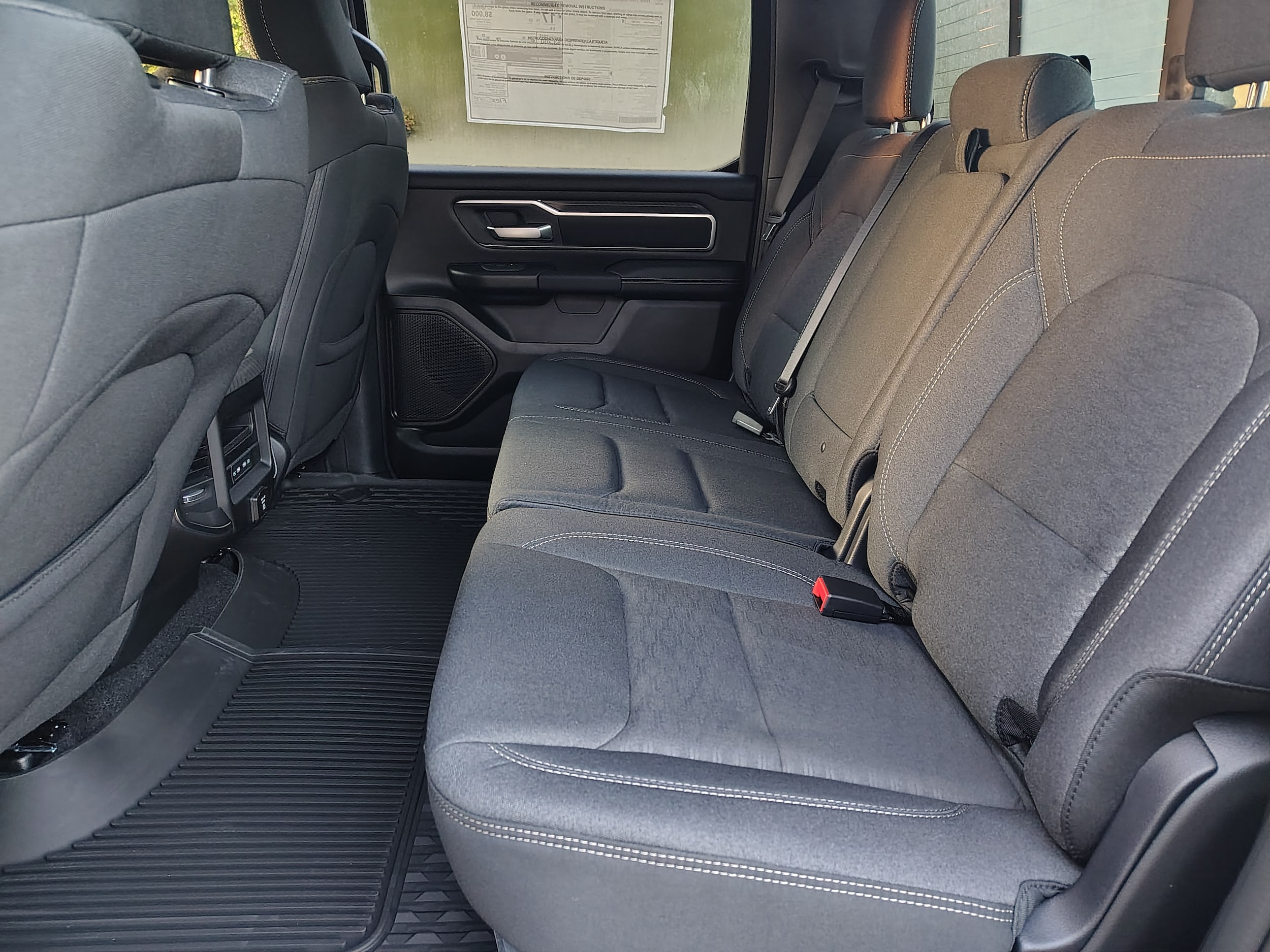 2027 Ram 1500 photo 24 of 40