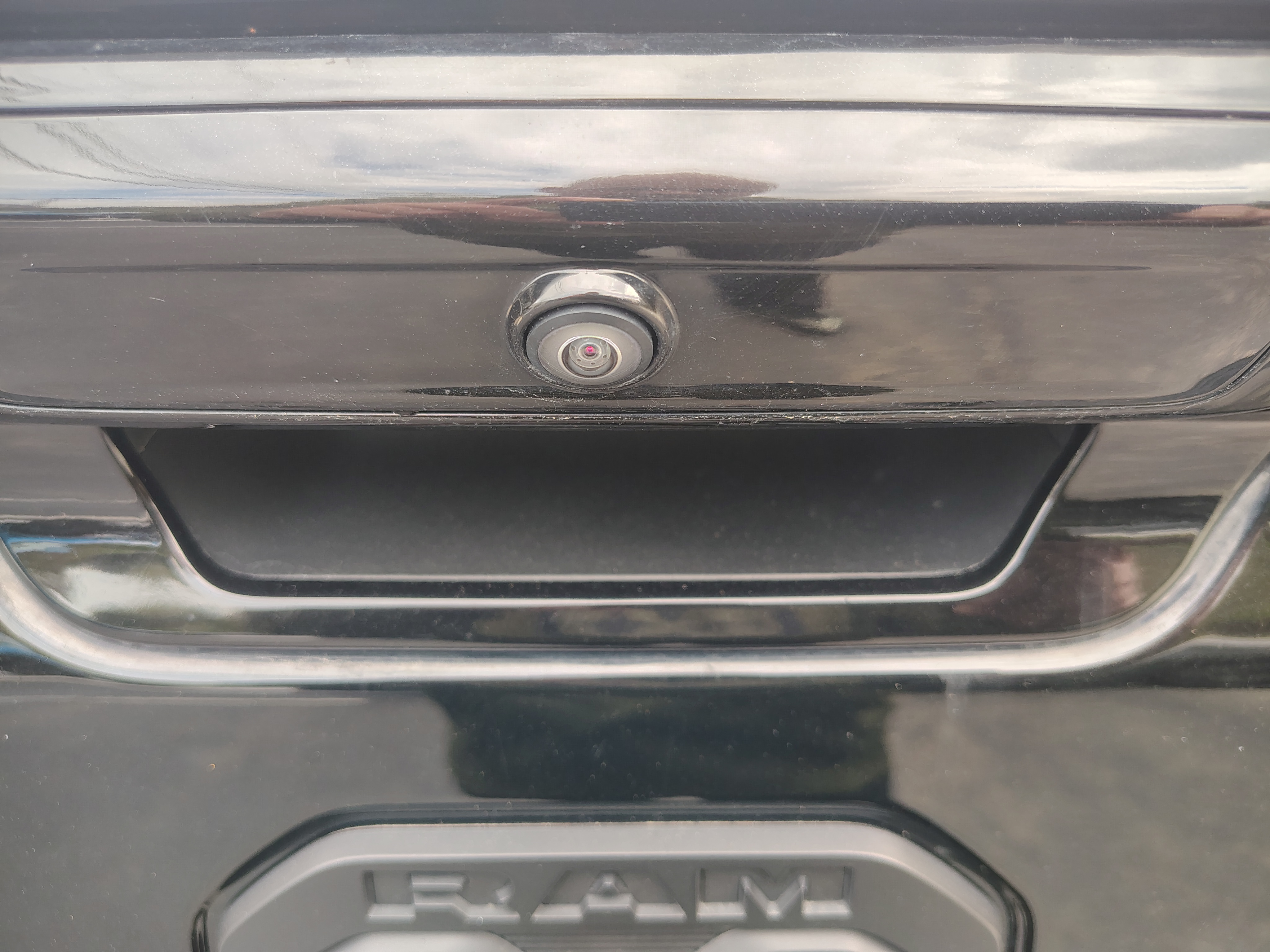 2023 Ram 1500 photo 9 of 40