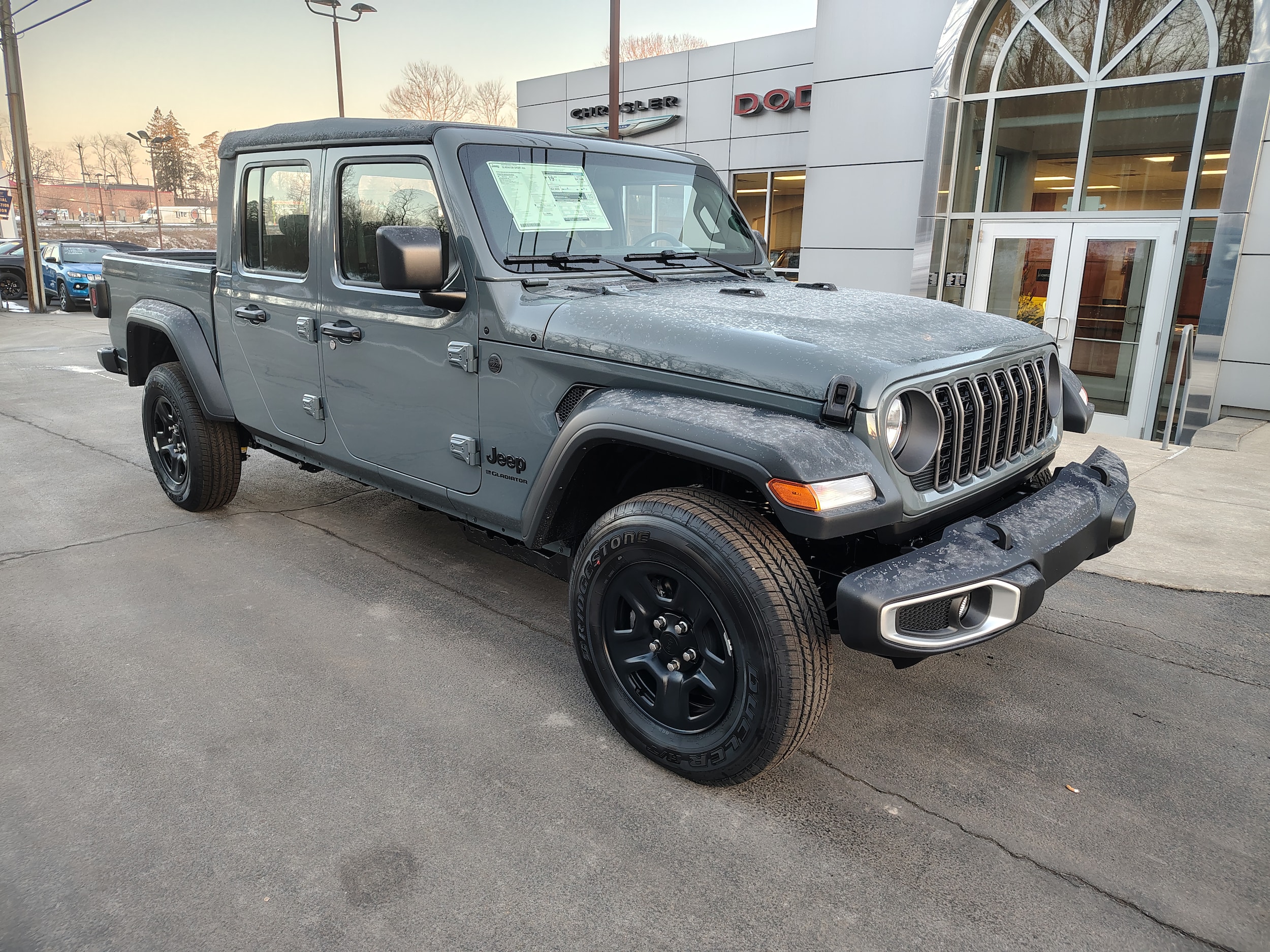 2026 Jeep Gladiator SPORT 4X4 - 1